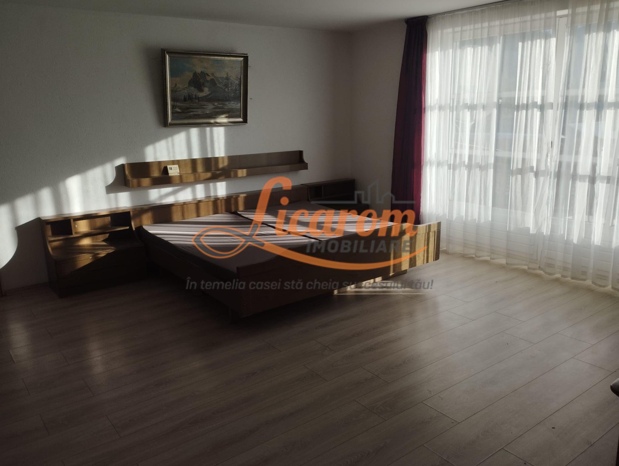 Apartament 3 camere Comuna Cristian,mobilat si utilat 430 euro.