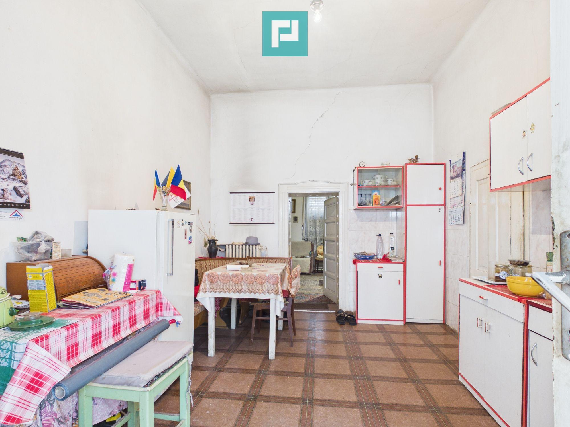 Casa 3 camere Cantemir - 1