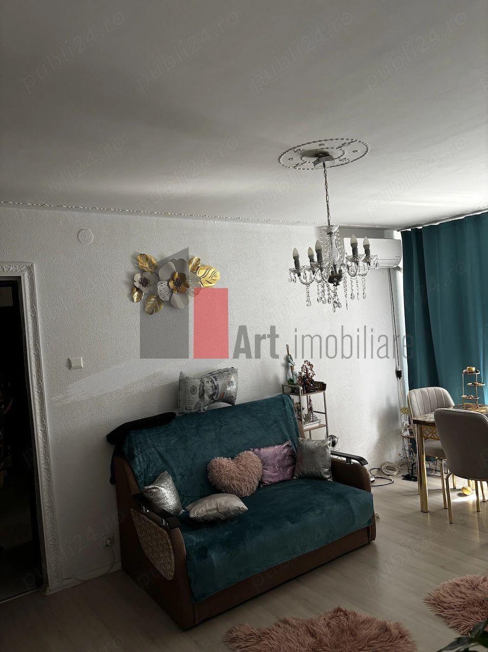 Vând apartament cu 3 camere și 2 băi în zona Militari - 2