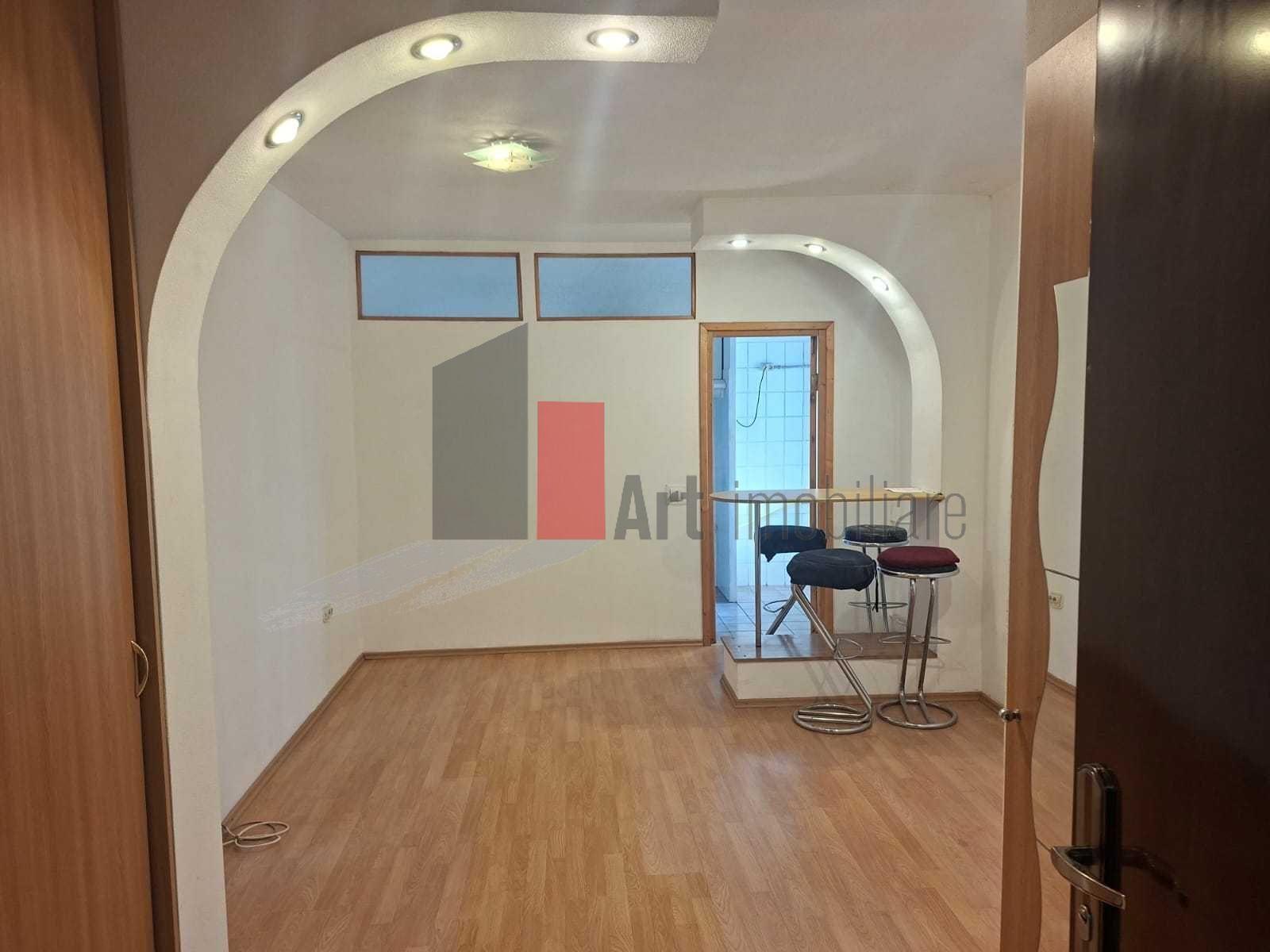 APARTAMENT 2 CAMERE MOSILOR - 1
