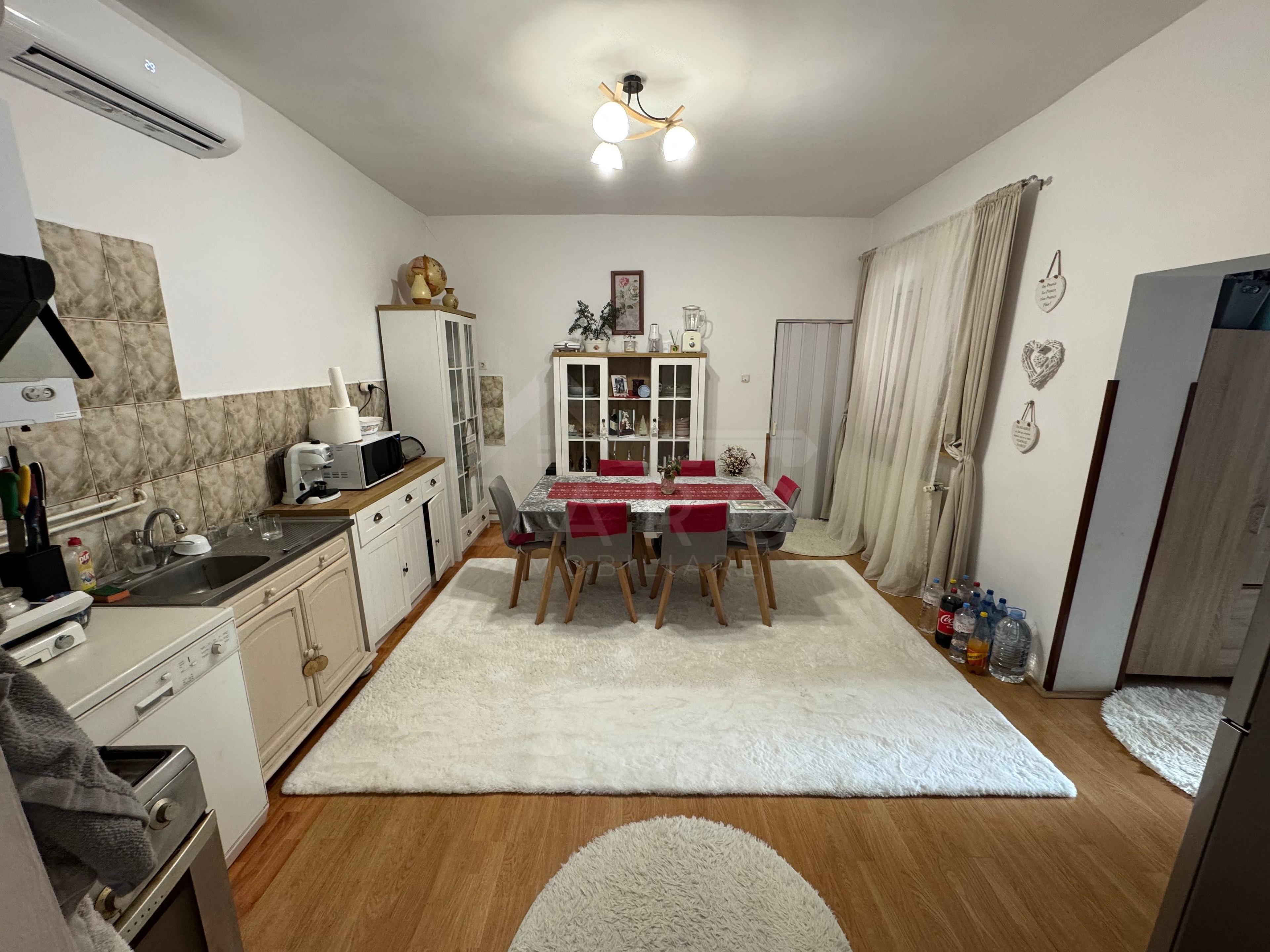 Casă de închiriat în Cerghid, județul Mureș, pentru o familie care caută liniște cu acces rapid spre Tg. Mureș - 1