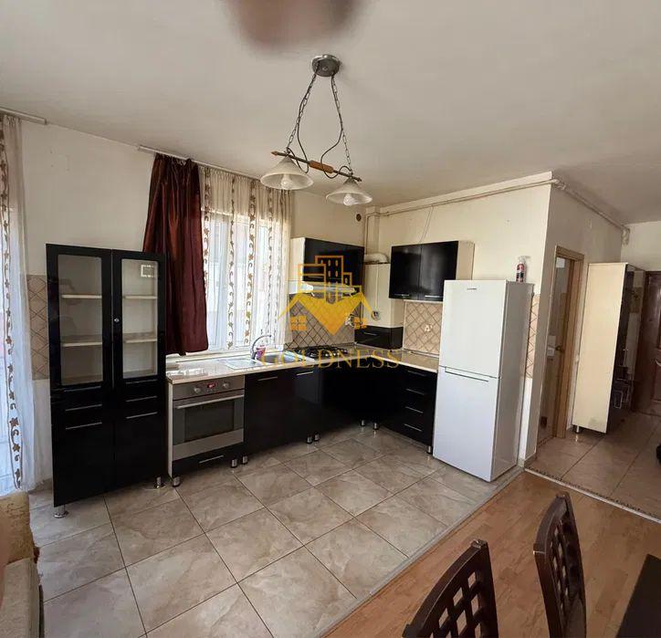 3 camere, 65 mp, cart. Dambul Rotund str. Lombului Zona Calea Baciului - 5