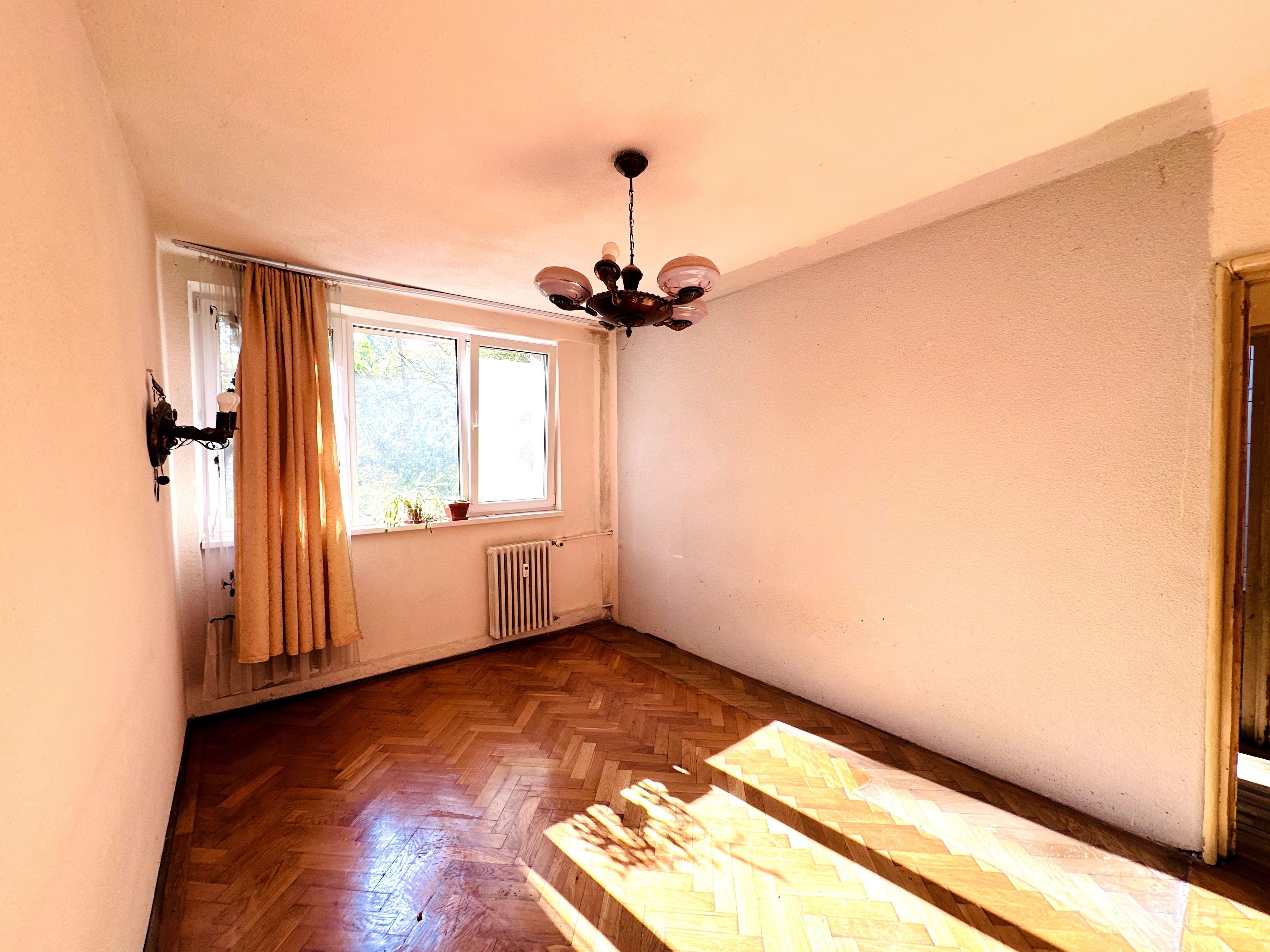 Apartament 4 camere | Drumul Taberei | Metrou Romancierilor - 1