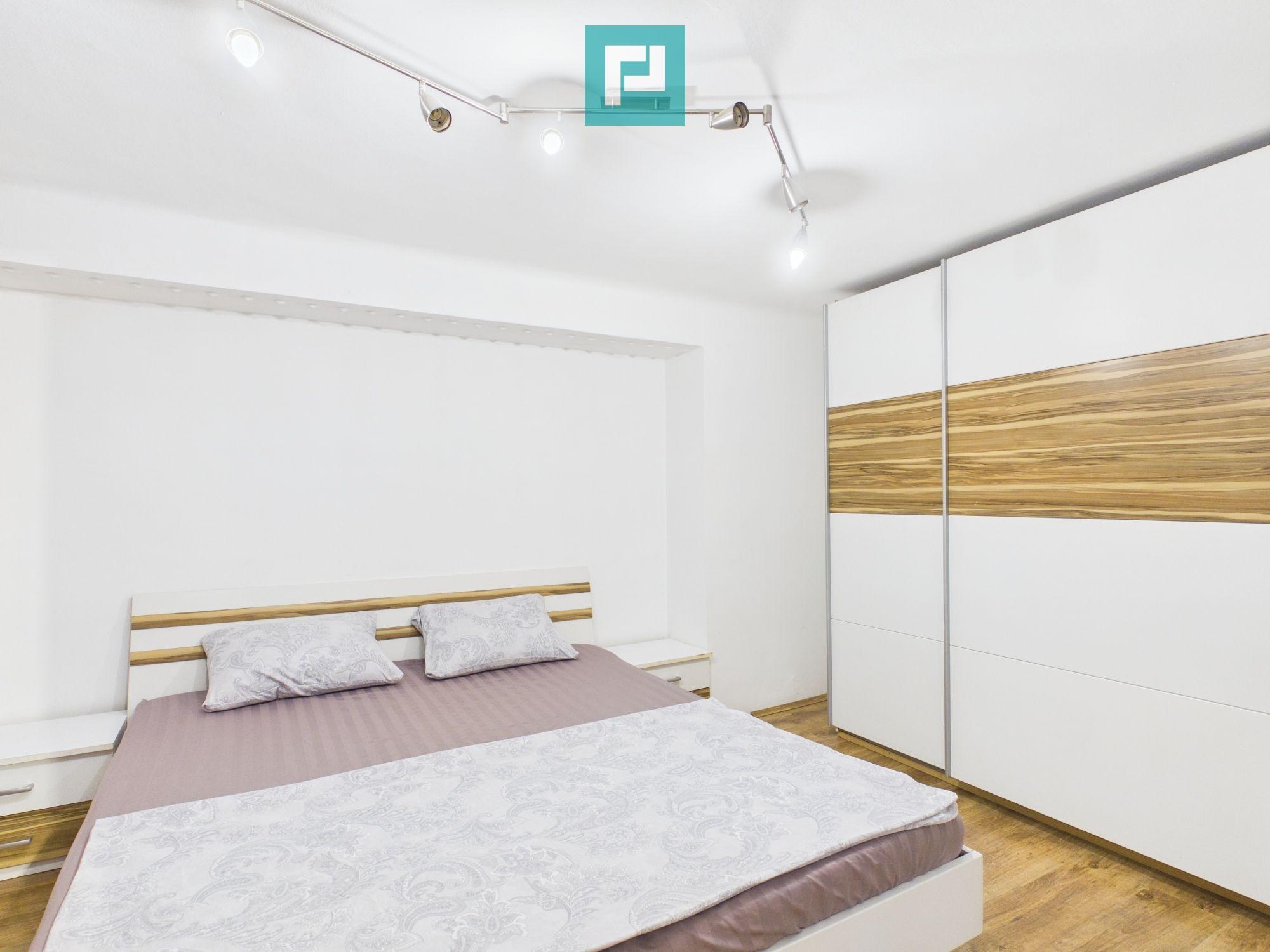 Apartament două camere Bulevardul Revoluției - 2