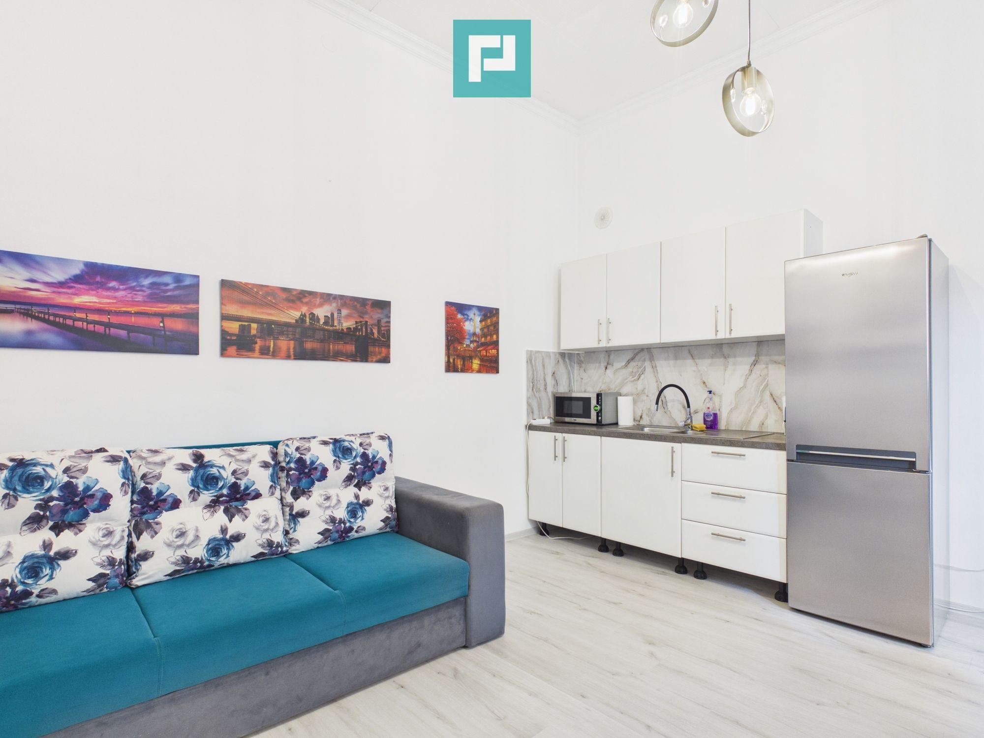 Apartament două camere decomandat ultracentral - 2