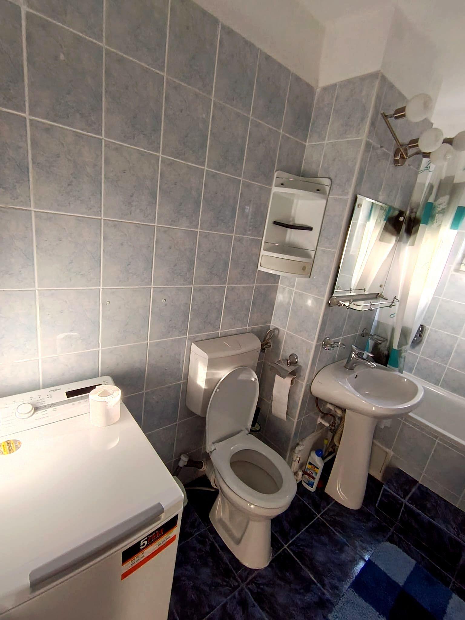 Apartament cu 2 camere, 55 mp, centrală proprie și aer condiționat - 11
