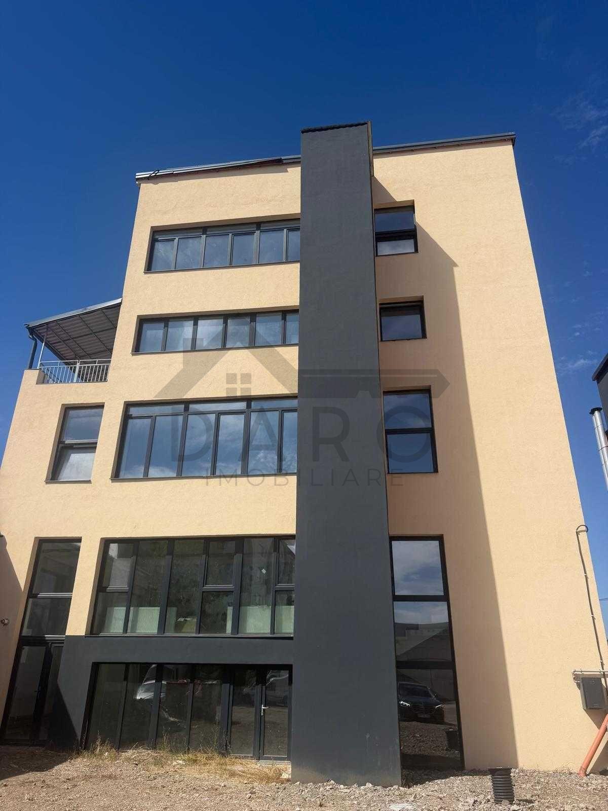 Cladire birouri / clinica medicala - 1