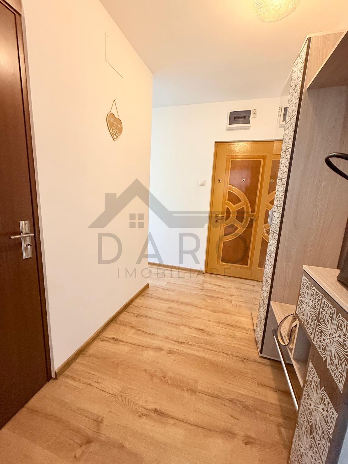 Apartament două camere de vânzare Dâmbu renovat - 3