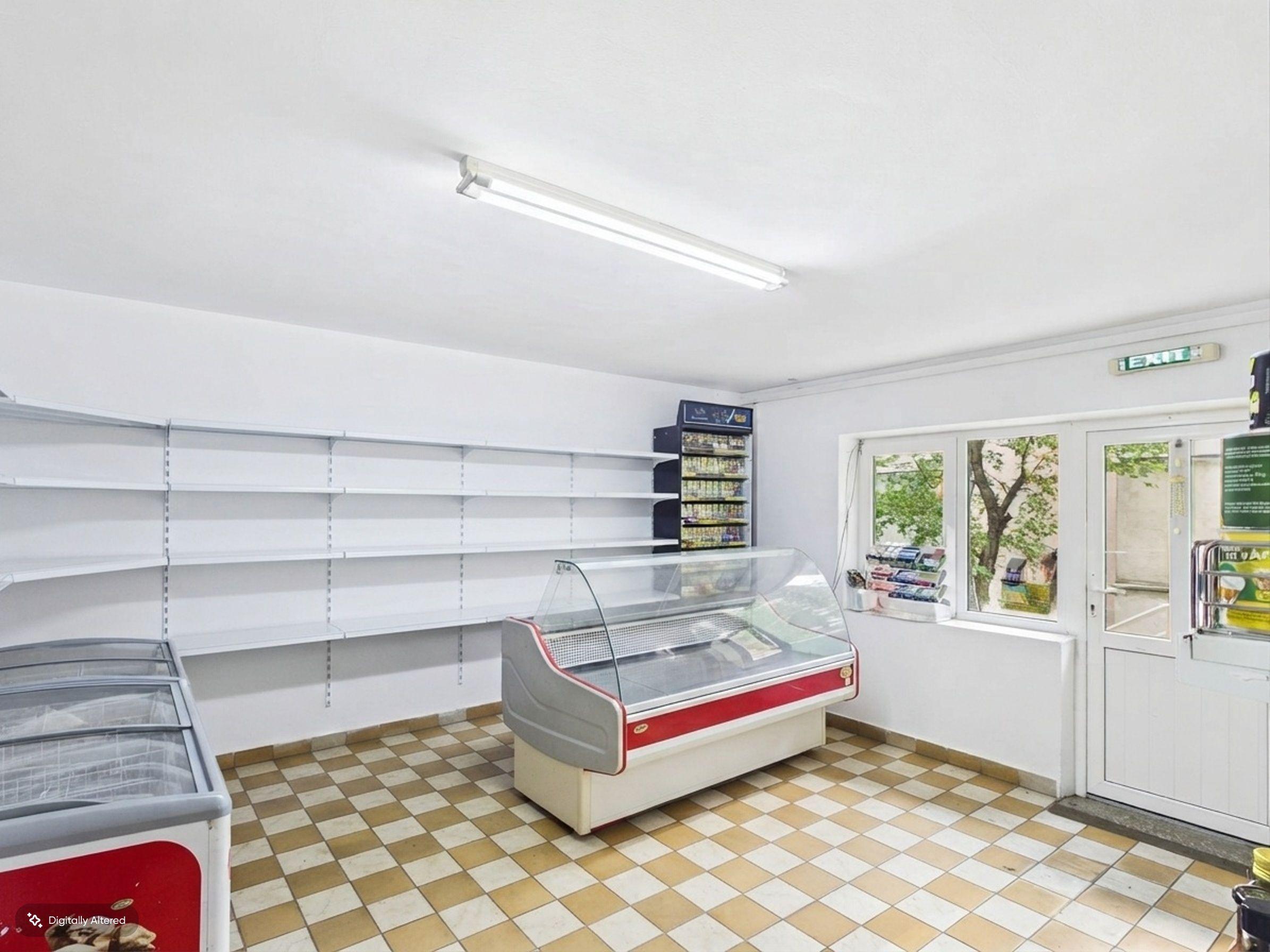 Spațiu comercial 62 mp de vânzare – Sovata