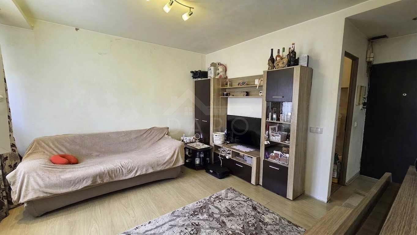 Apartament cu o cameră, modificat în stil open-space, situat în cartierul Tudor Vladimirescu, - 2