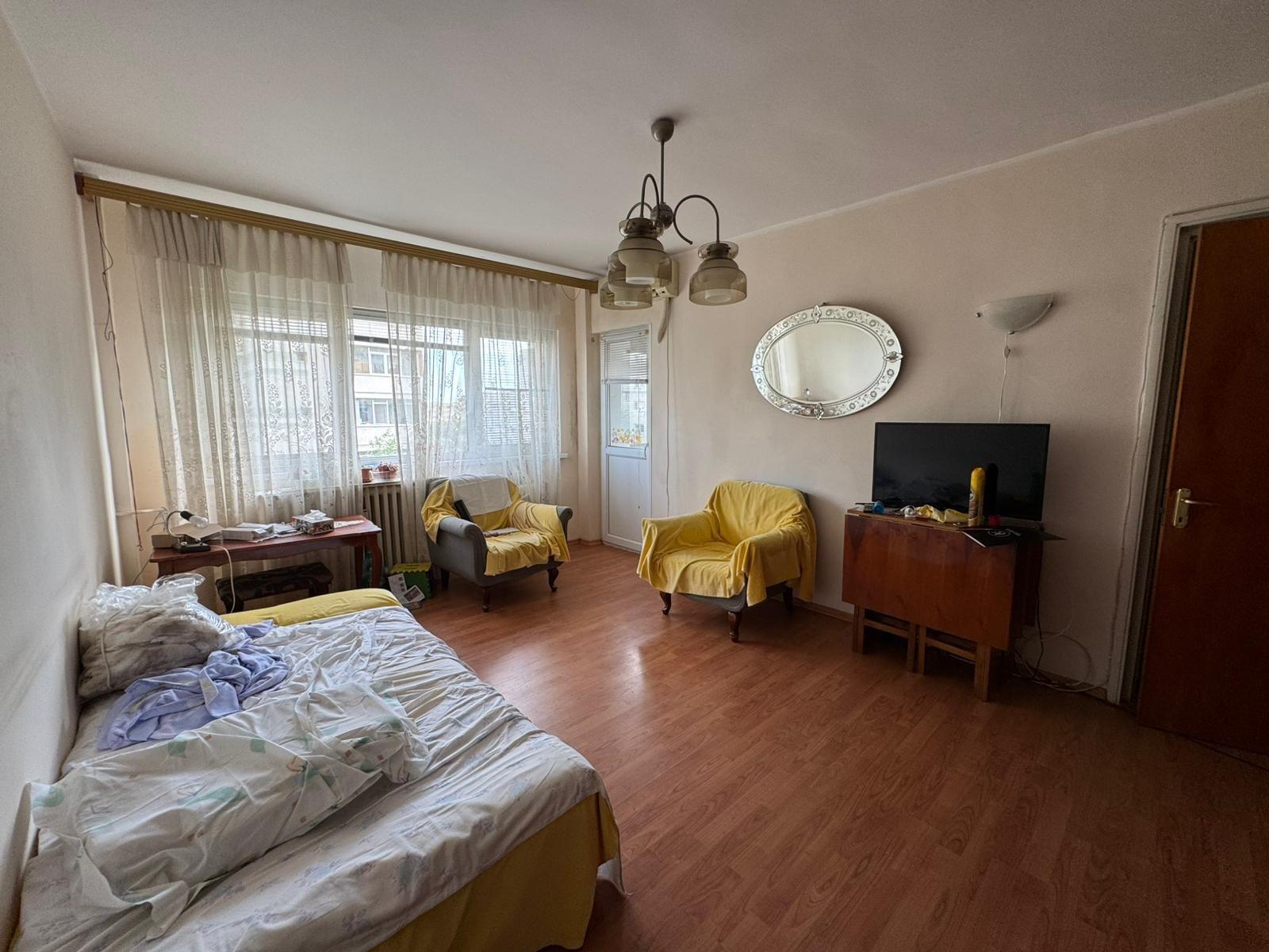 Vanzare Apartament 2 Camere Zona Tei - 1
