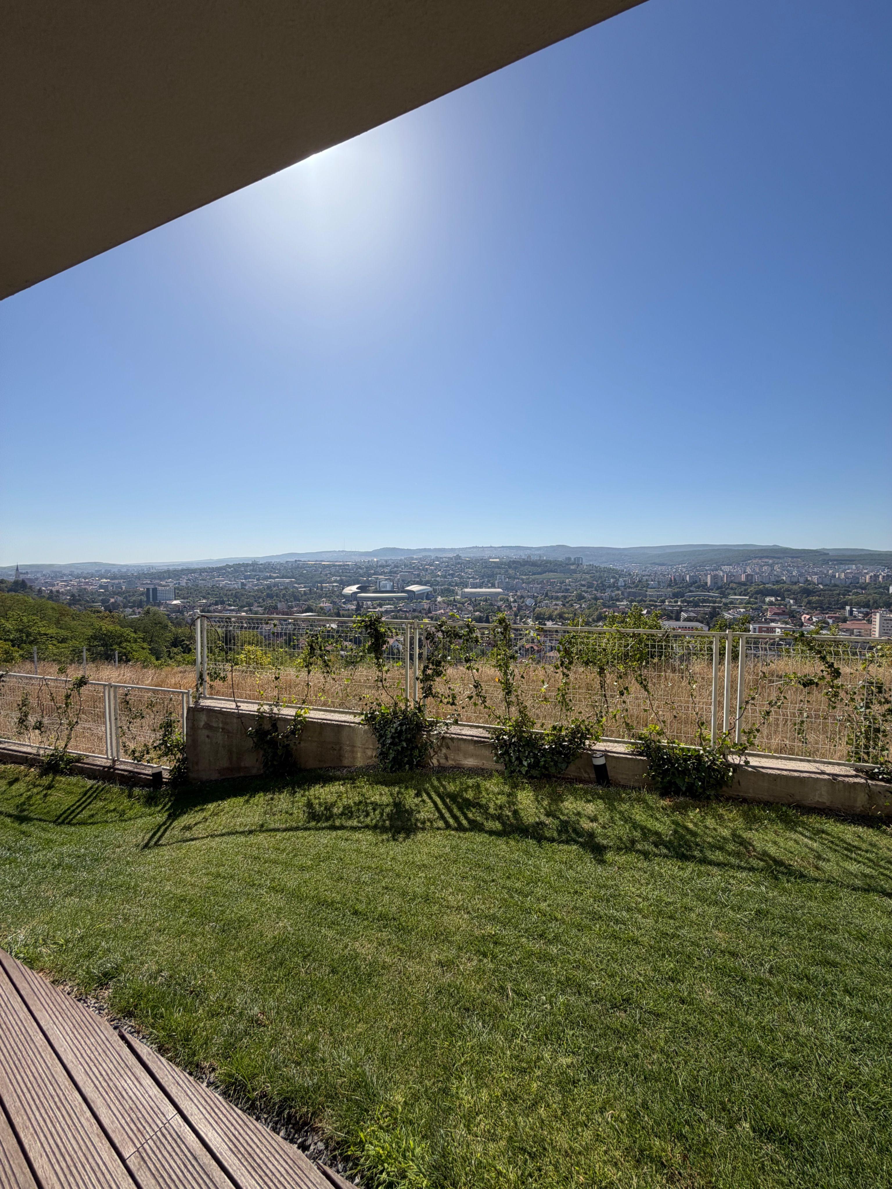 Apartament PREMIUM cu curte, terasă și lift cu acces direct în living - 27