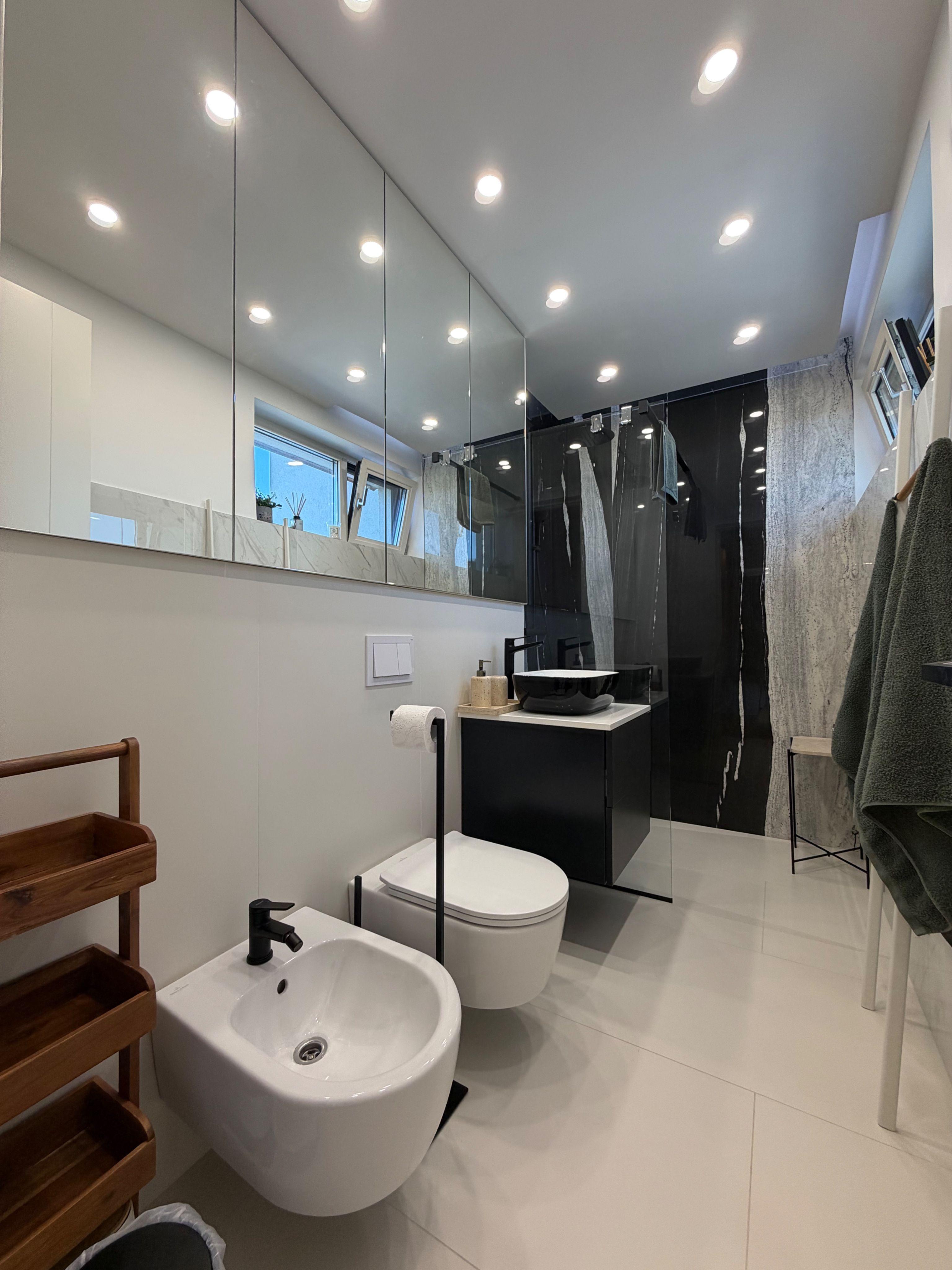 Apartament PREMIUM cu curte, terasă și lift cu acces direct în living - 13