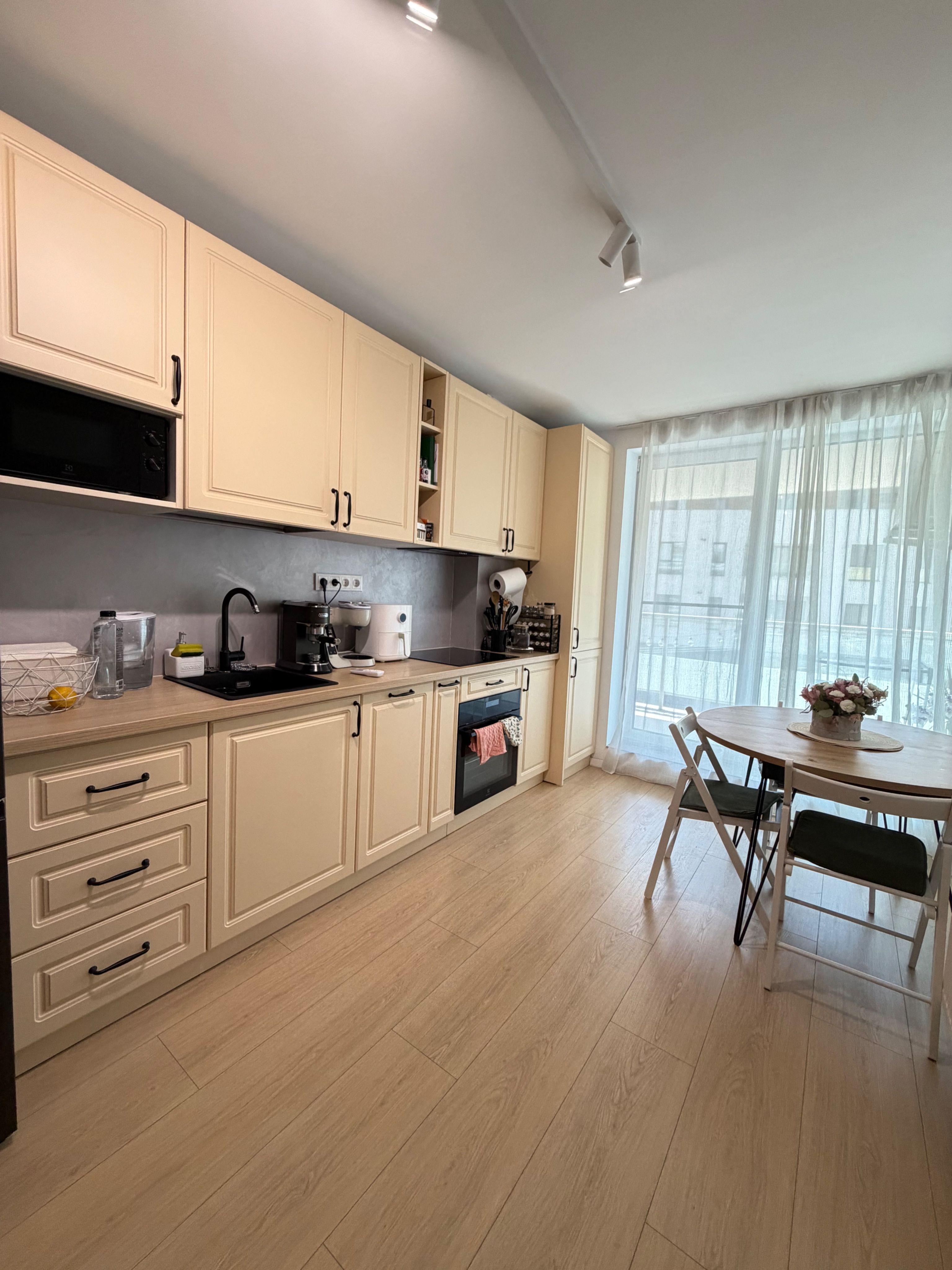 Apartament 2 camere, terasa, etaj intermediar, boxa, parcare - 4