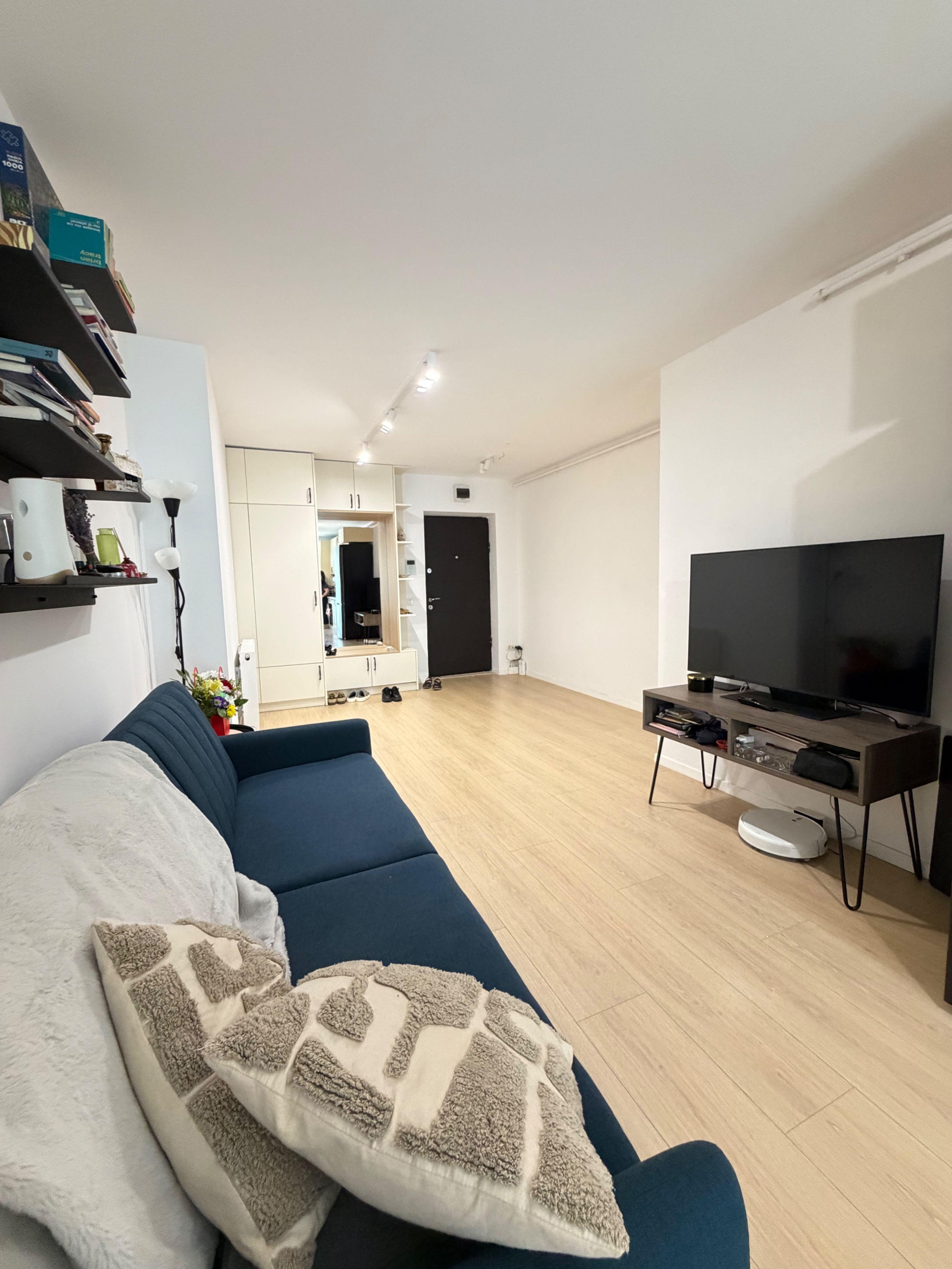 Apartament 2 camere, terasa, etaj intermediar, boxa, parcare - 1