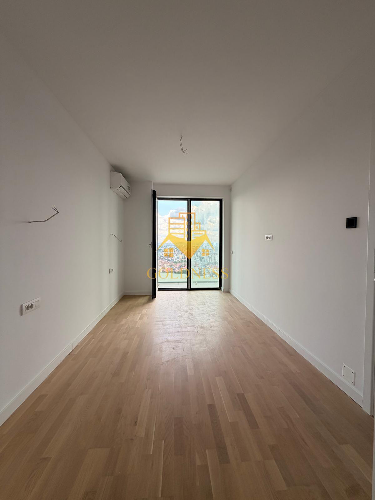 4 camere Centru ,Mihai Viteazu |94 mp et 18 parcare si TVA inclus | - 4