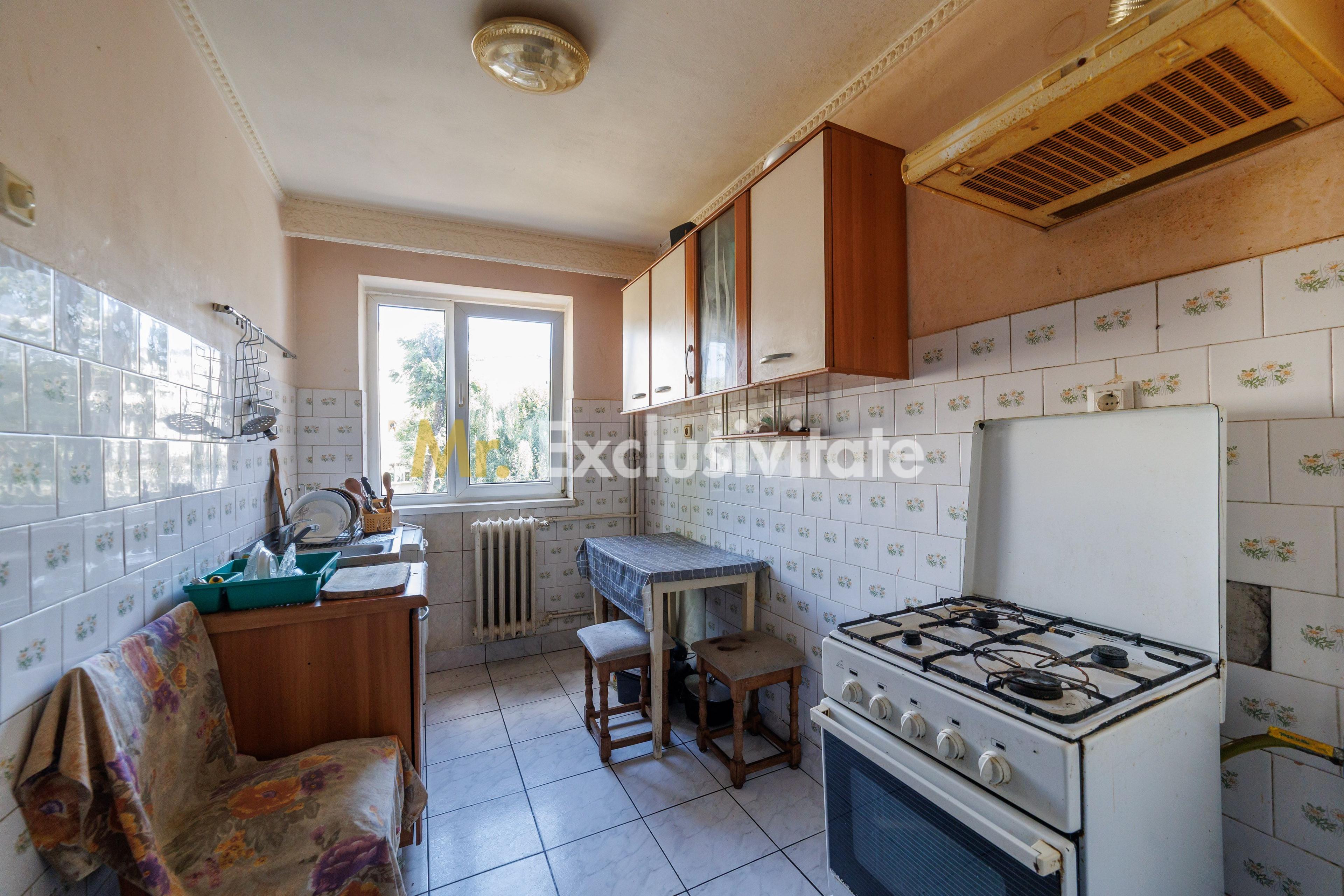 Apartament Trivale et.1 linga Piata si Sc.12 - 9