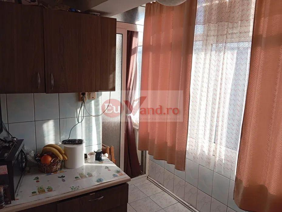 De vanzare apartament cu 2 camere, Micro 14, etaj 3, 69.000 euro - 8