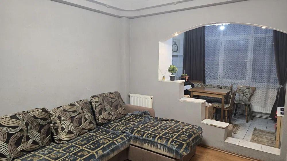 De vanzare apartament cu 2 camere, Micro 14, etaj 3, 69.000 euro - 2