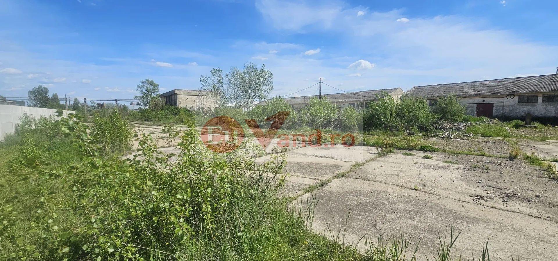 De vanzare - teren intravilan 2.077 mp - zona industriala - str. Macului - 1