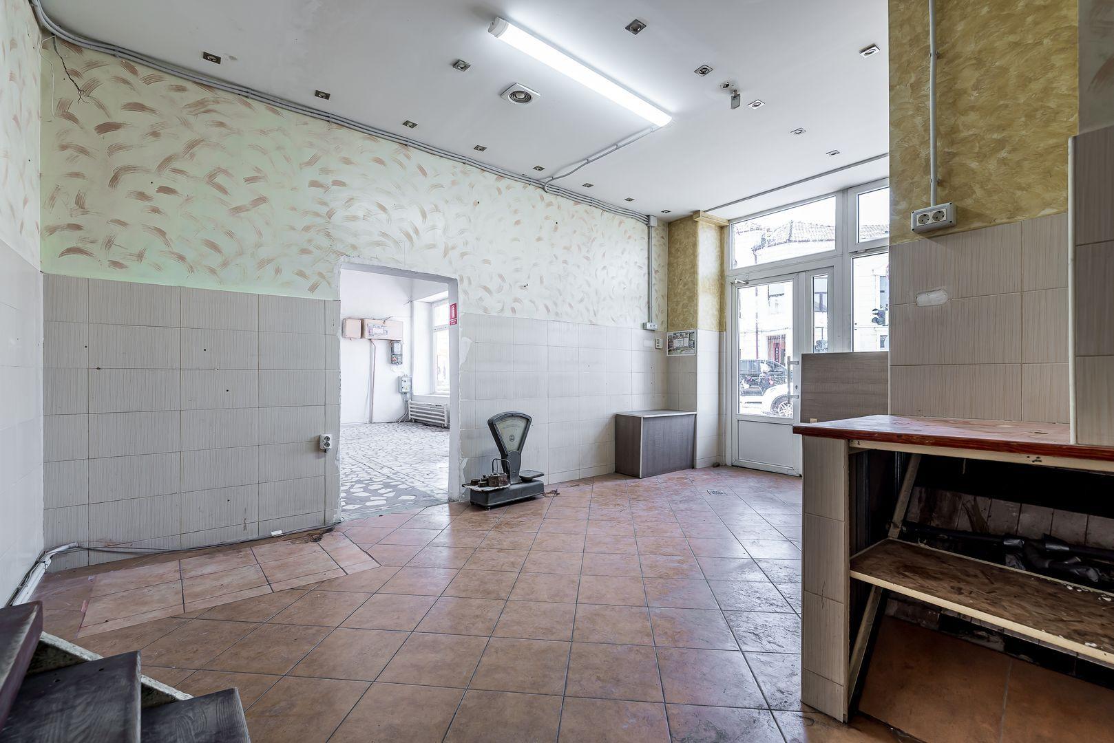 Spațiu comercial spre închiriere | Zona Boul Roșu – Palatul Steiner - 7