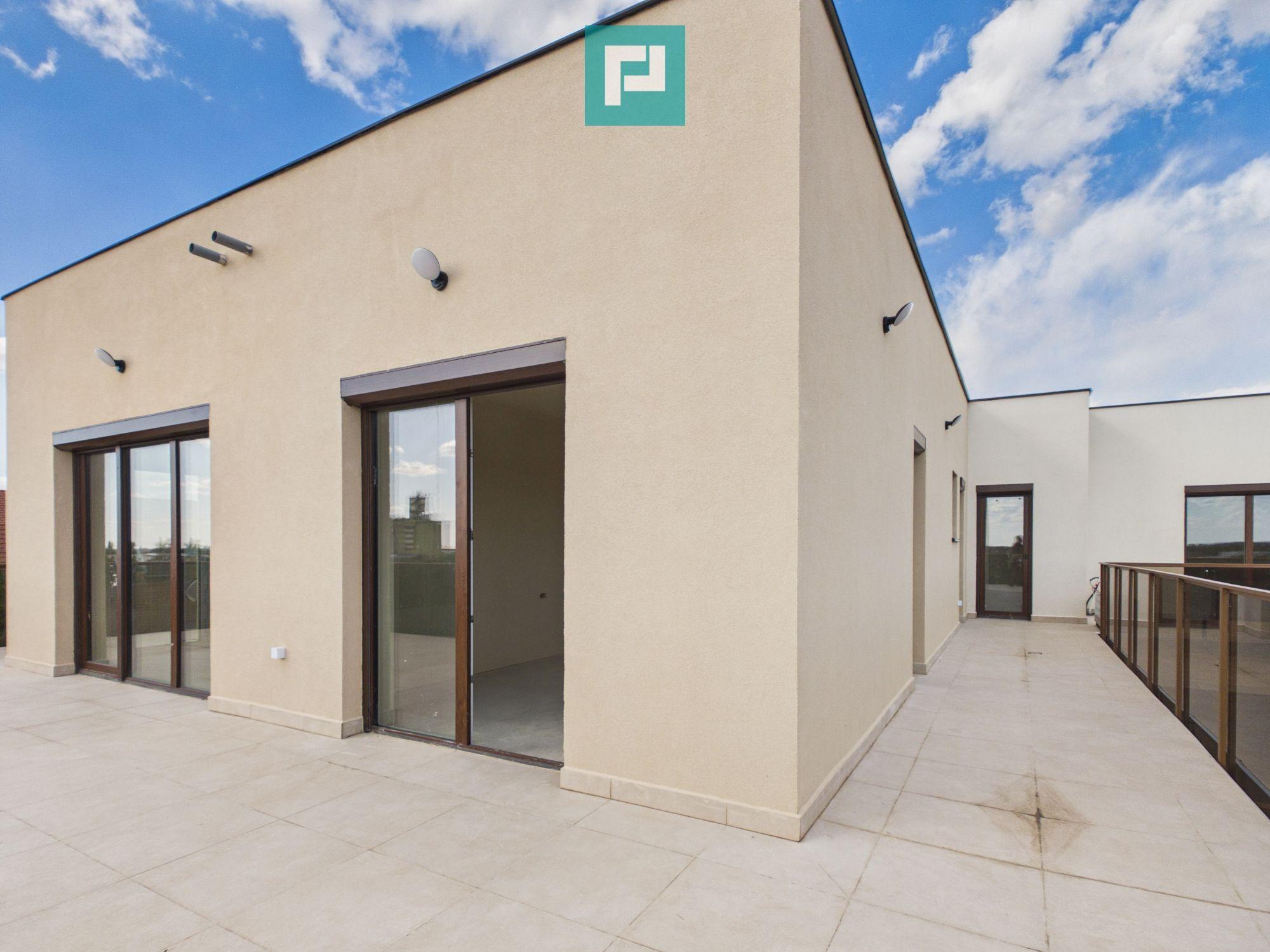 Apartament 3 camere, Iosia, 82.01 mp