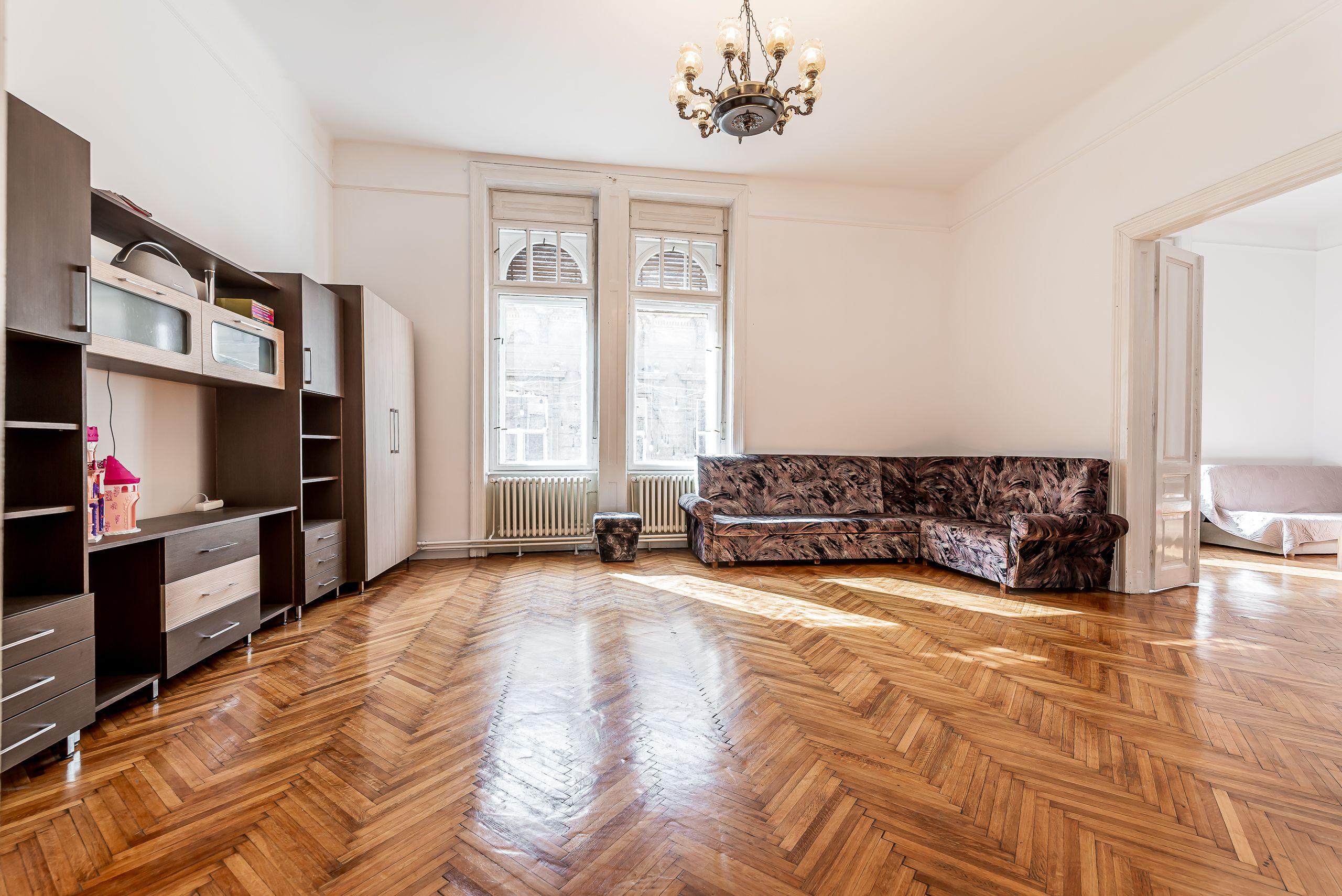 Apartament spațios cu 2 camere, situat pe strada Mețianu - 1