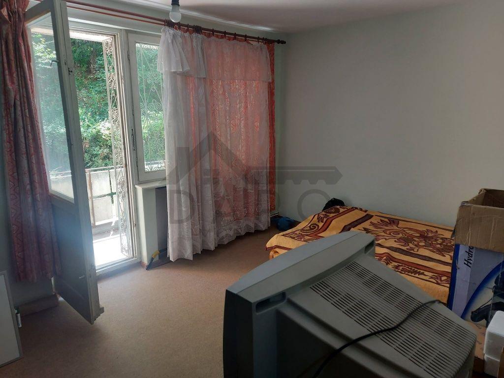 oferim spre inchiriere apartament cu 3 camere Tudor - 5