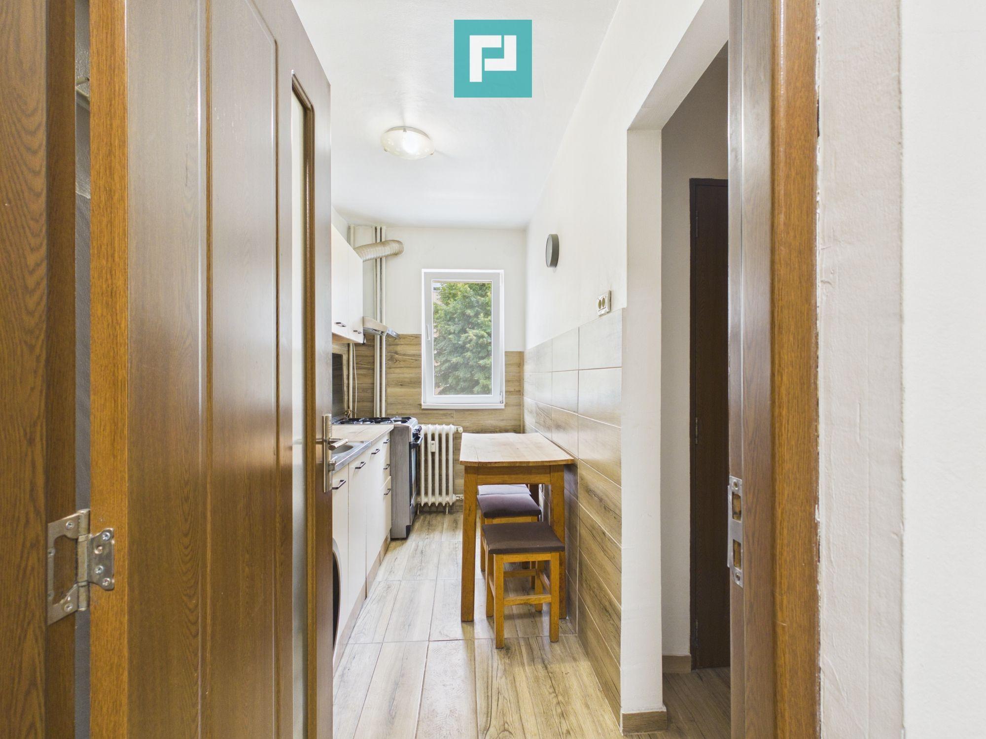 APARTAMENT 3 CAMERE, DECOMANDAT, ZONA VLAICU - 5