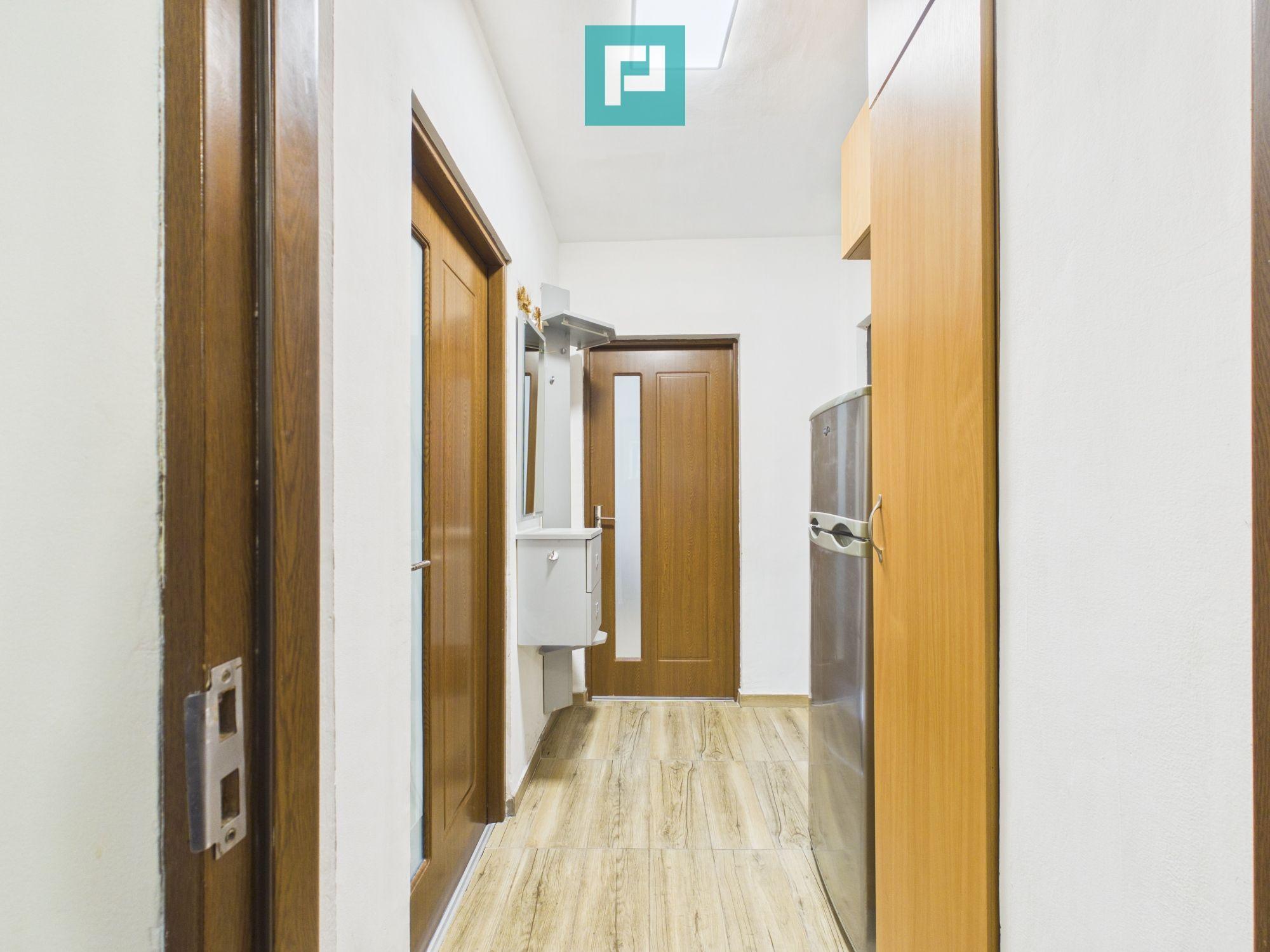APARTAMENT 3 CAMERE, DECOMANDAT, ZONA VLAICU - 12