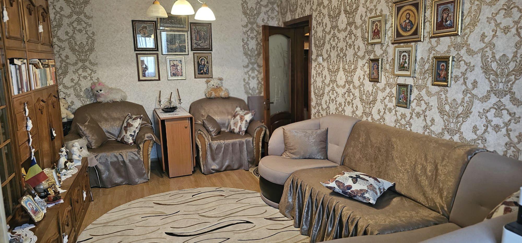 Apartament 2 camere de vanzare, IC Frimu, 57 mp, 2 balcoane, etaj 3/4 - 3
