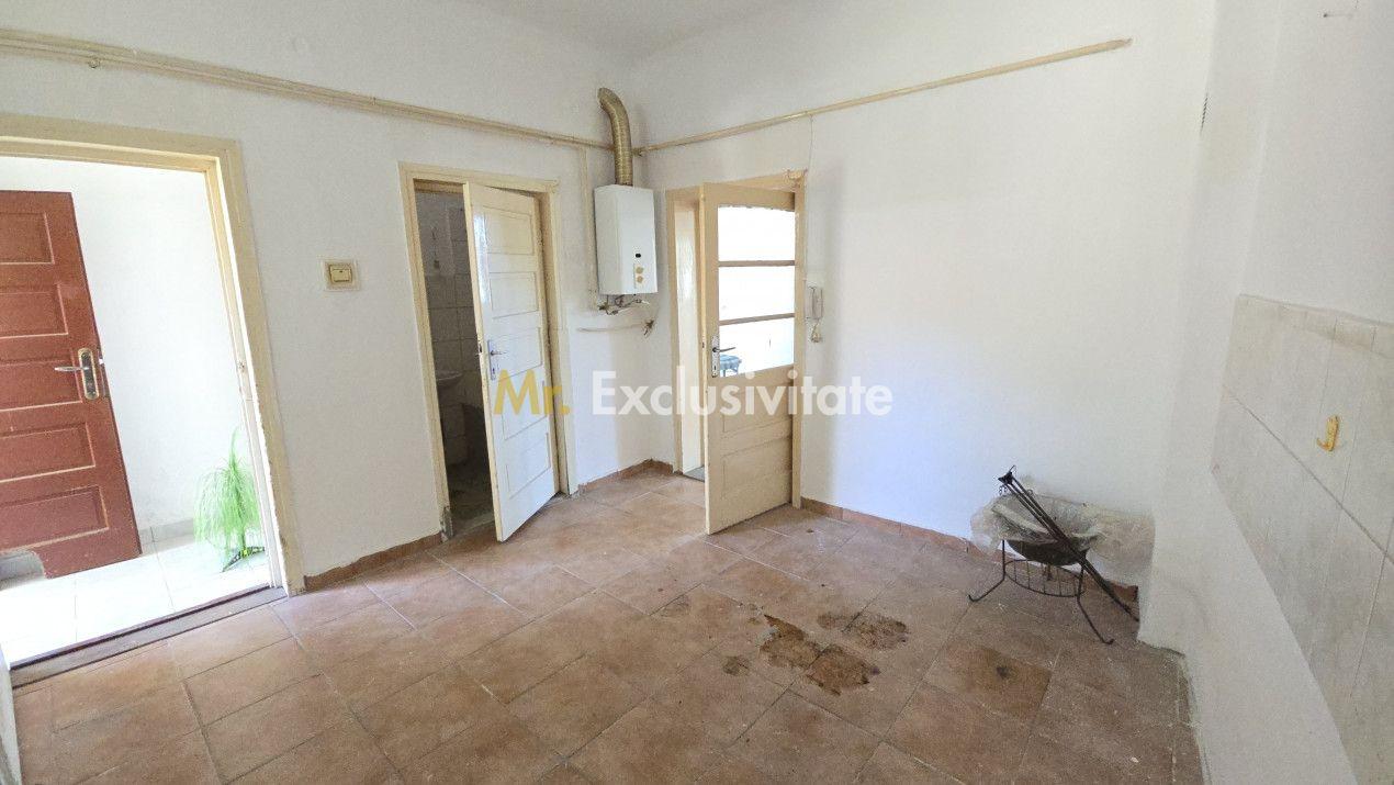 De Vânzare Casă 2 camere P-ȚA Mică - 4