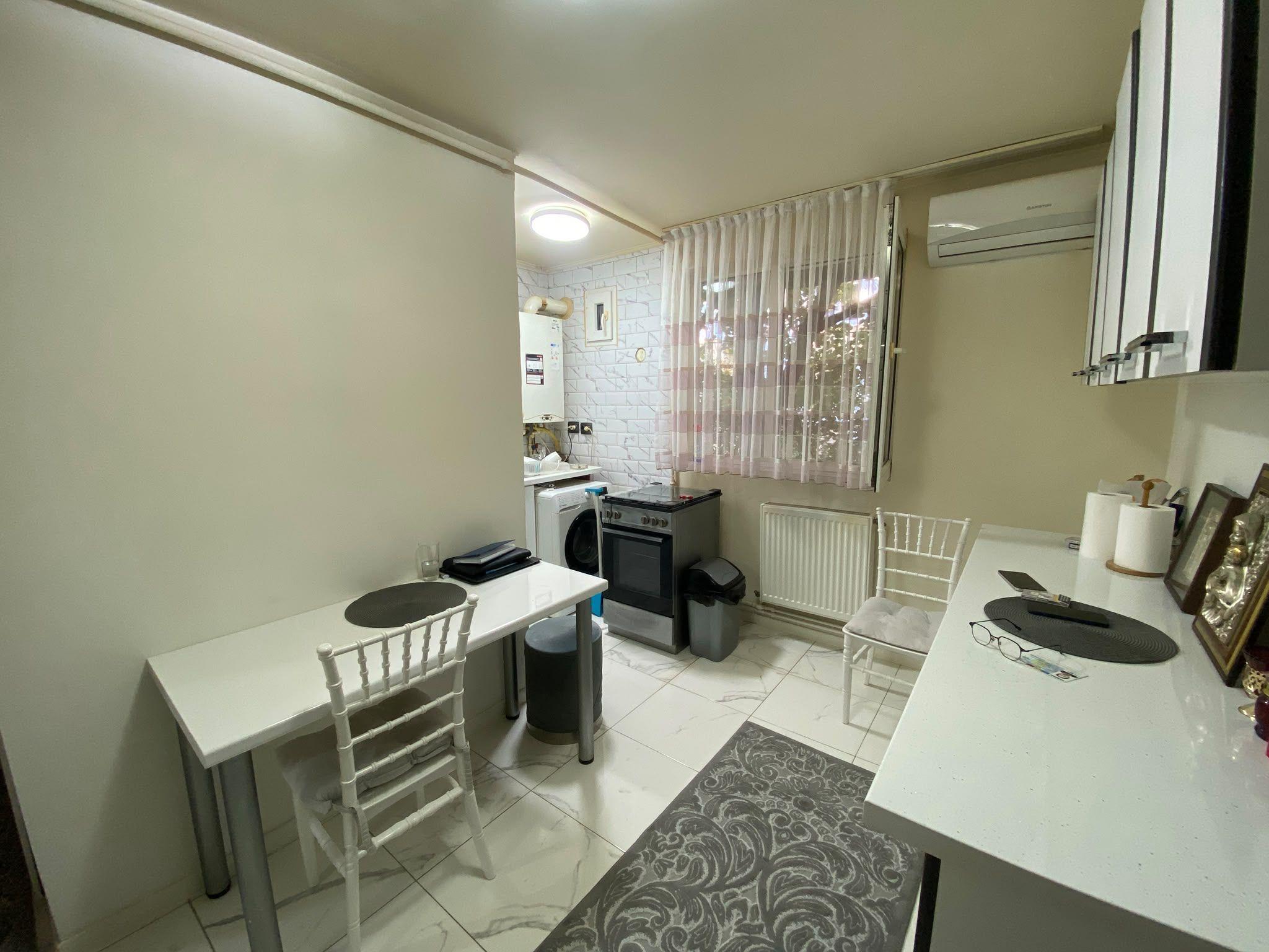 Apartament 3 camere - Mall Vitan- Centrala Proprie - 2