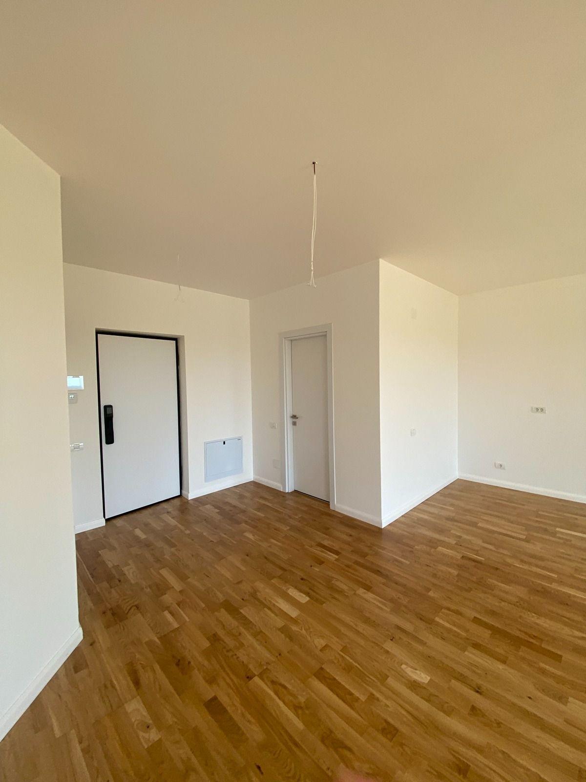 Vand Apartament 3 camere in imobil nou Pipera - 1