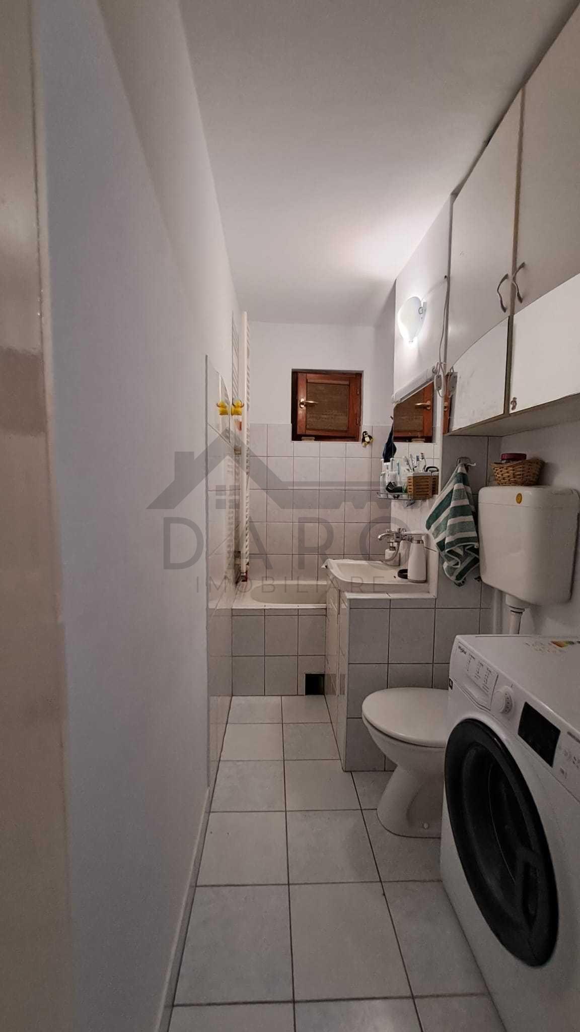 Vânzare apartament cu 2 camere - 7