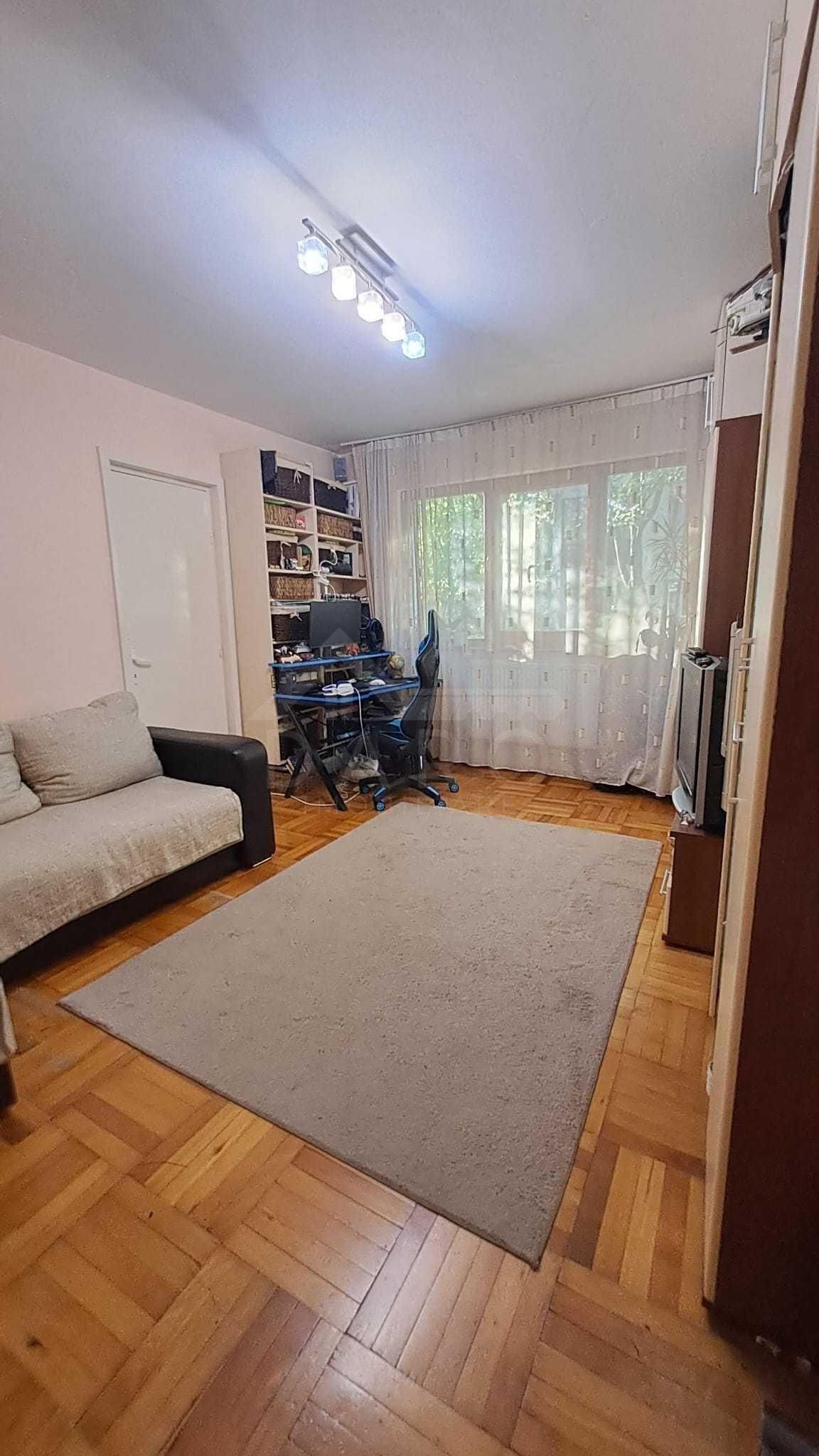 Vânzare apartament cu 2 camere - 5