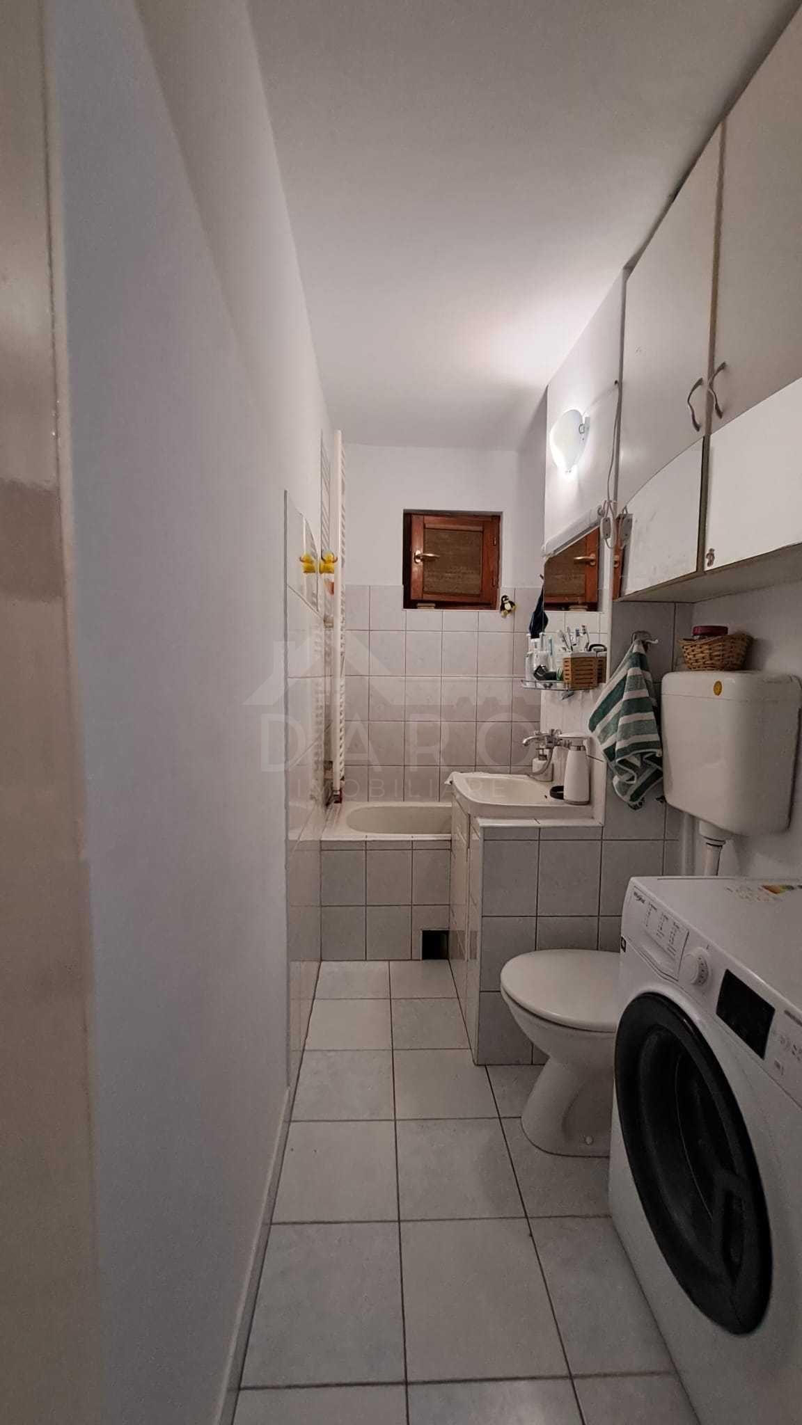 Vânzare apartament cu 2 camere - 7