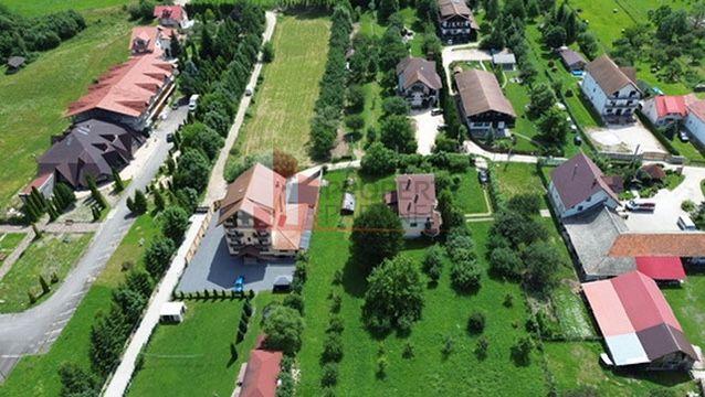 PROPIETAR URGENT Casa duplex BRAN arpox 300m utili, 1300mp teren - 2 case la pret de 1 apartament !! - 21