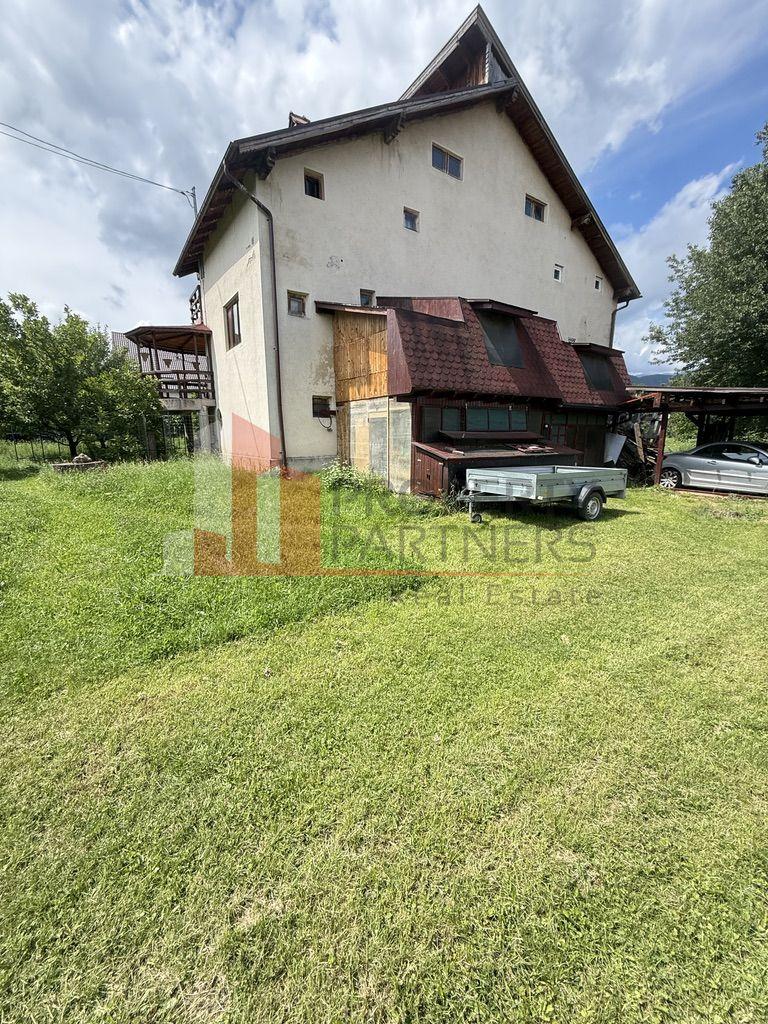 PROPIETAR URGENT Casa duplex BRAN arpox 300m utili, 1300mp teren - 2 case la pret de 1 apartament !! - 24