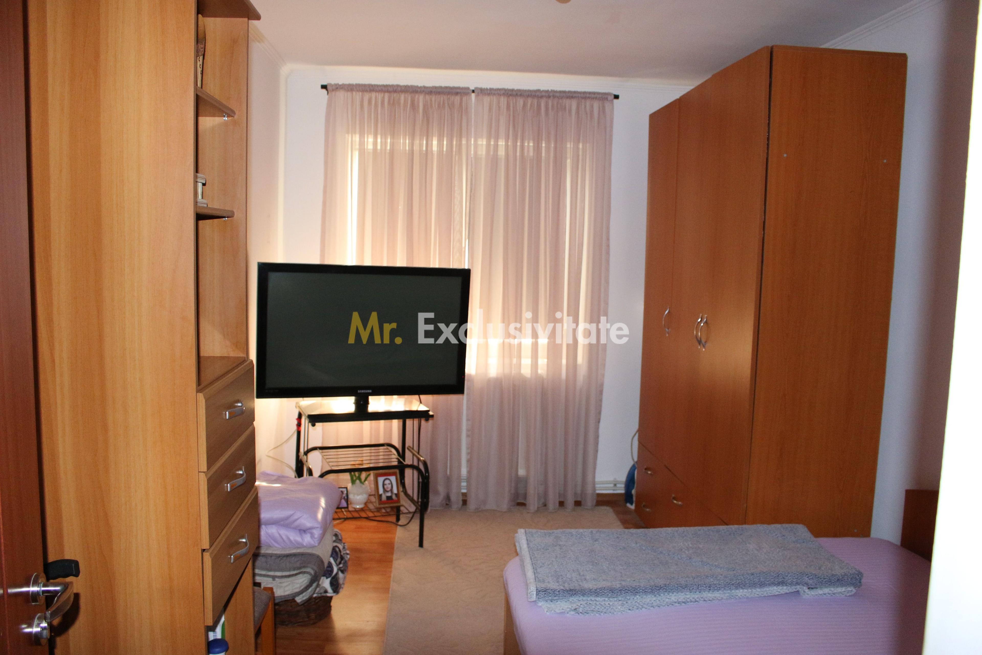 Apartament cu 3 camere decomandat, 71 mp – zona 9 Mai - 4