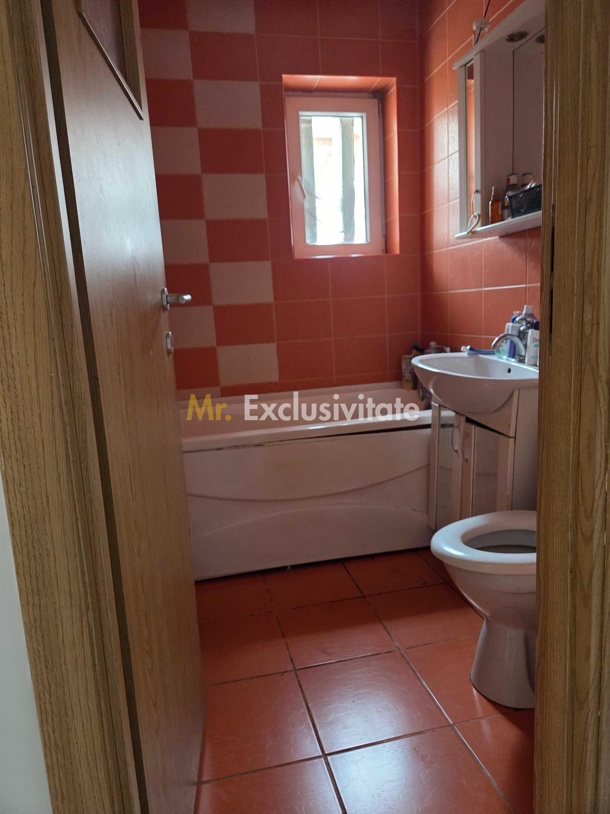 Vand apartament 2 camere zona centrala - 6