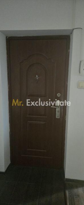 De vânzare apartament 2 camere decomandat | Zona 8 Mai - 32
