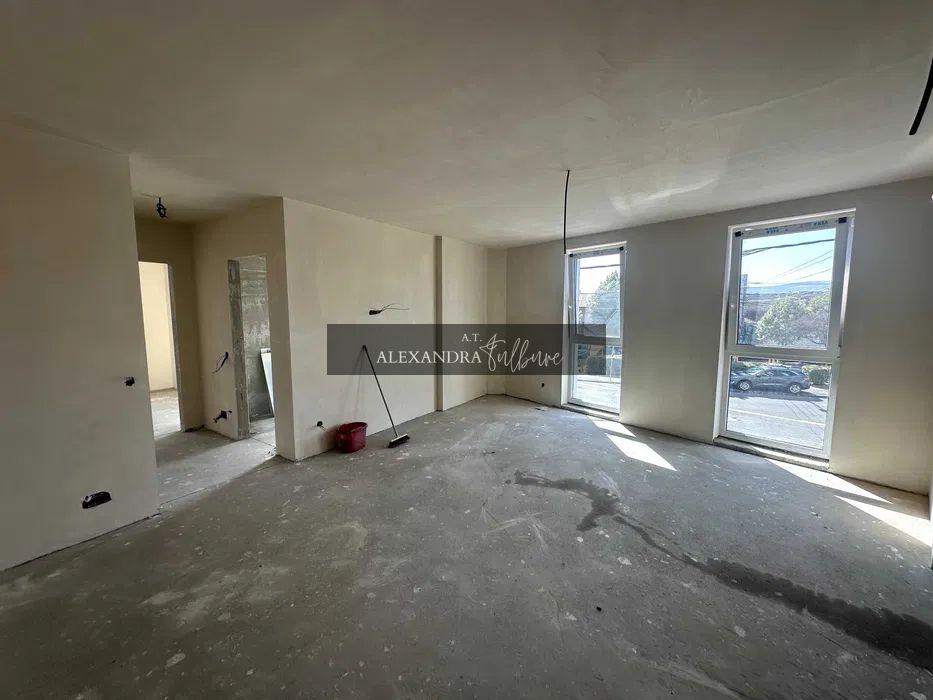 Apartament spatios | 2 camere | parcare | Campina - 1
