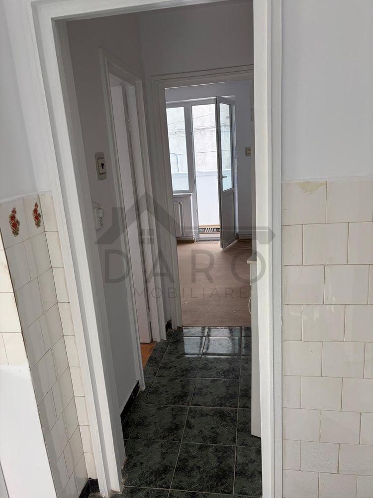 Vindem apartament 2 camere ultracentral - 5