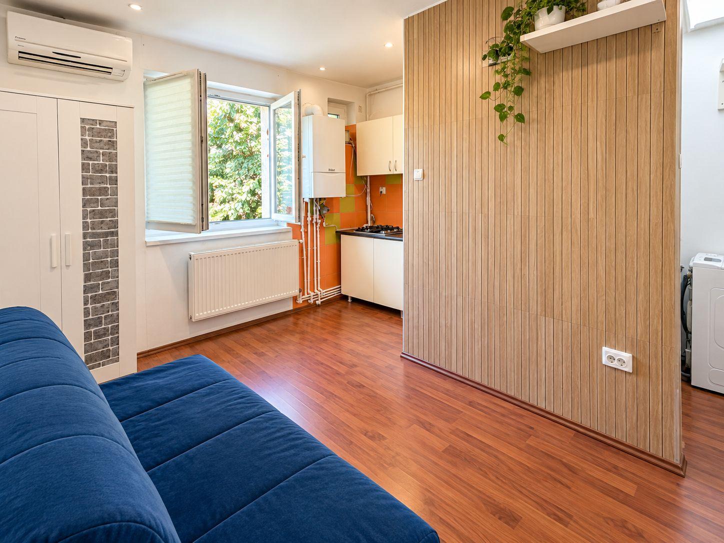 Garsoniera renovata | Centrala proprie | Zona Baicului - 1
