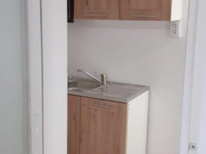 Garsoniera de inchiriat – Zona Centrala / Gara – 200 euro - 2