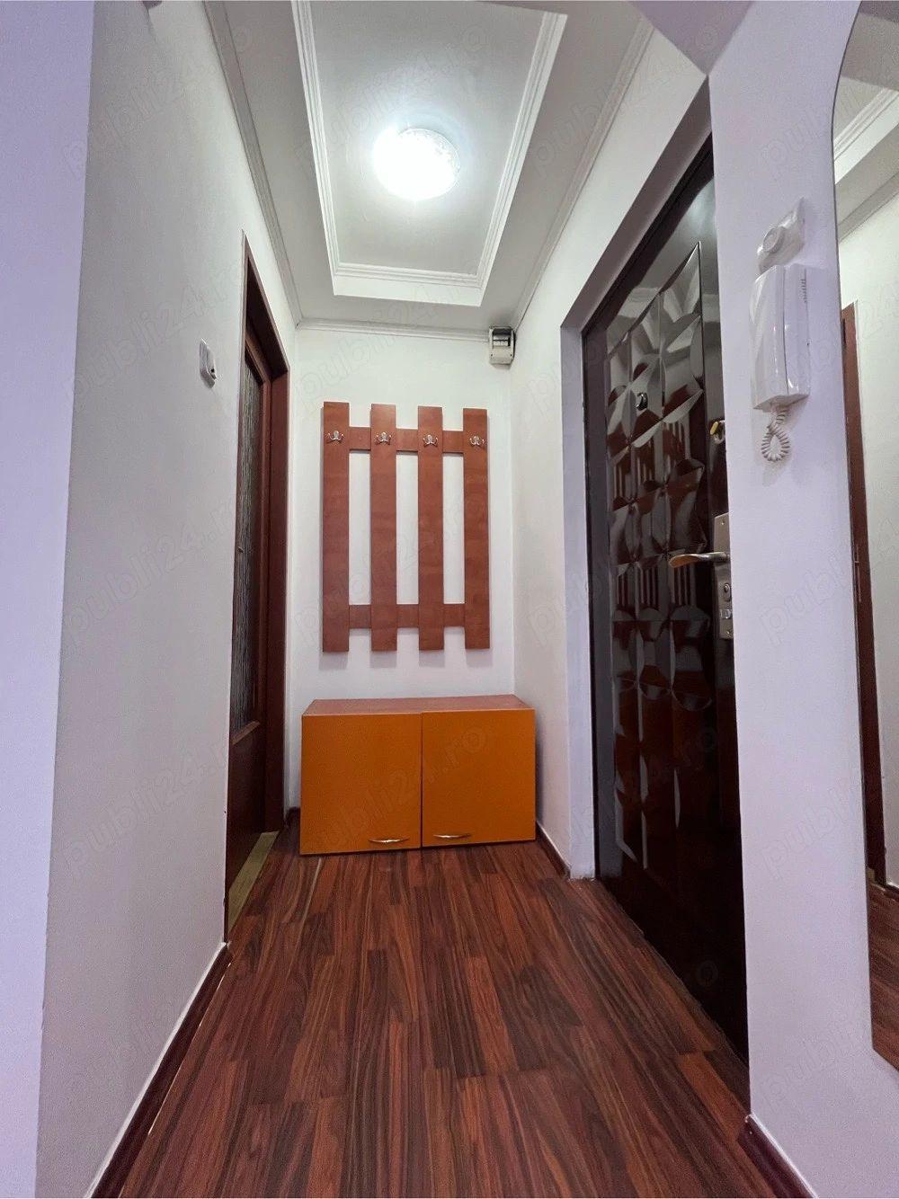 GARSONIERĂ DE ÎNCHIRIAT – ZONA LIPOVEI | PARTER - 4