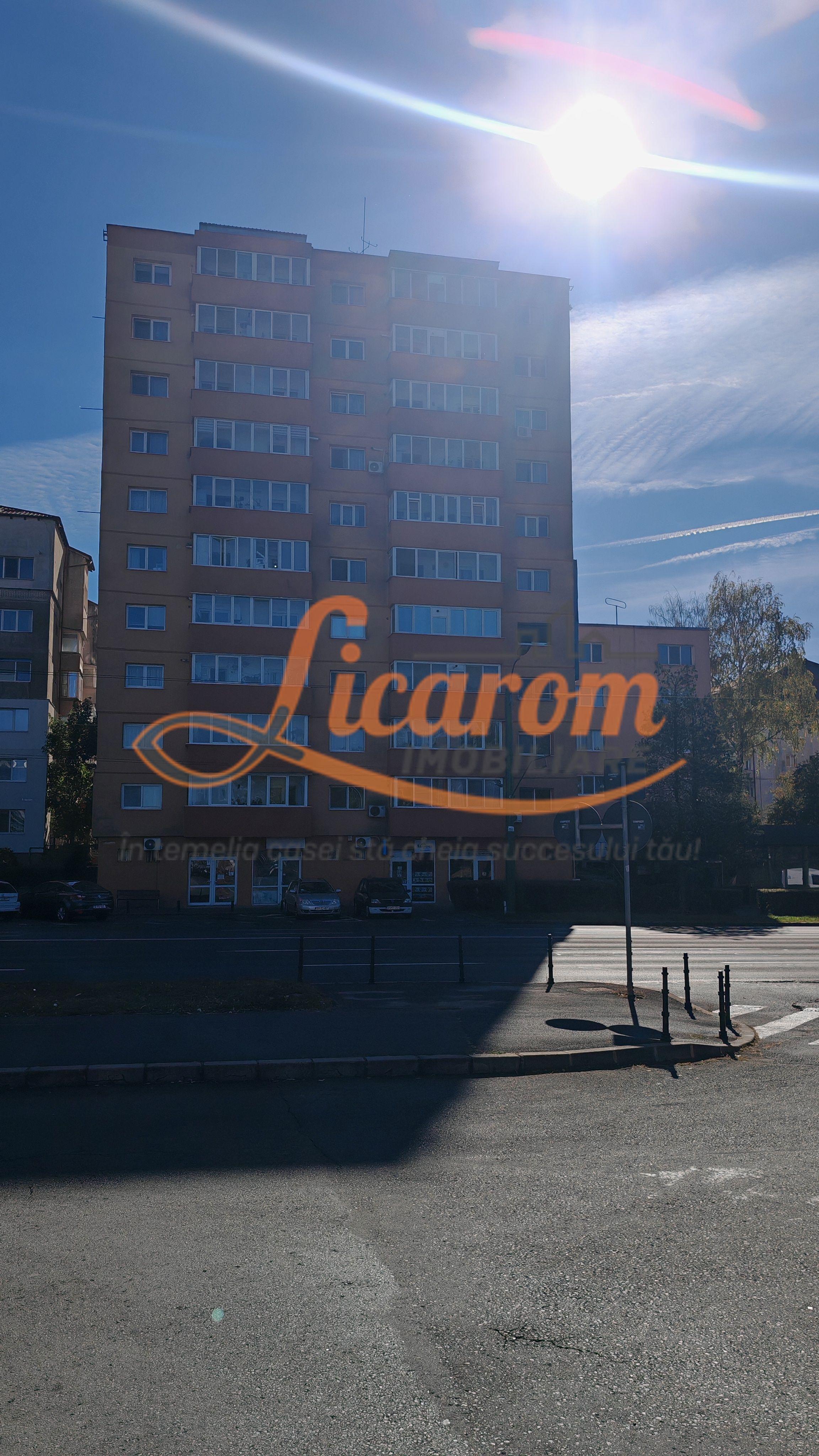 2 camere decomandat,BD Garii,etaj intermediar,pret pornire 103000 E - 30