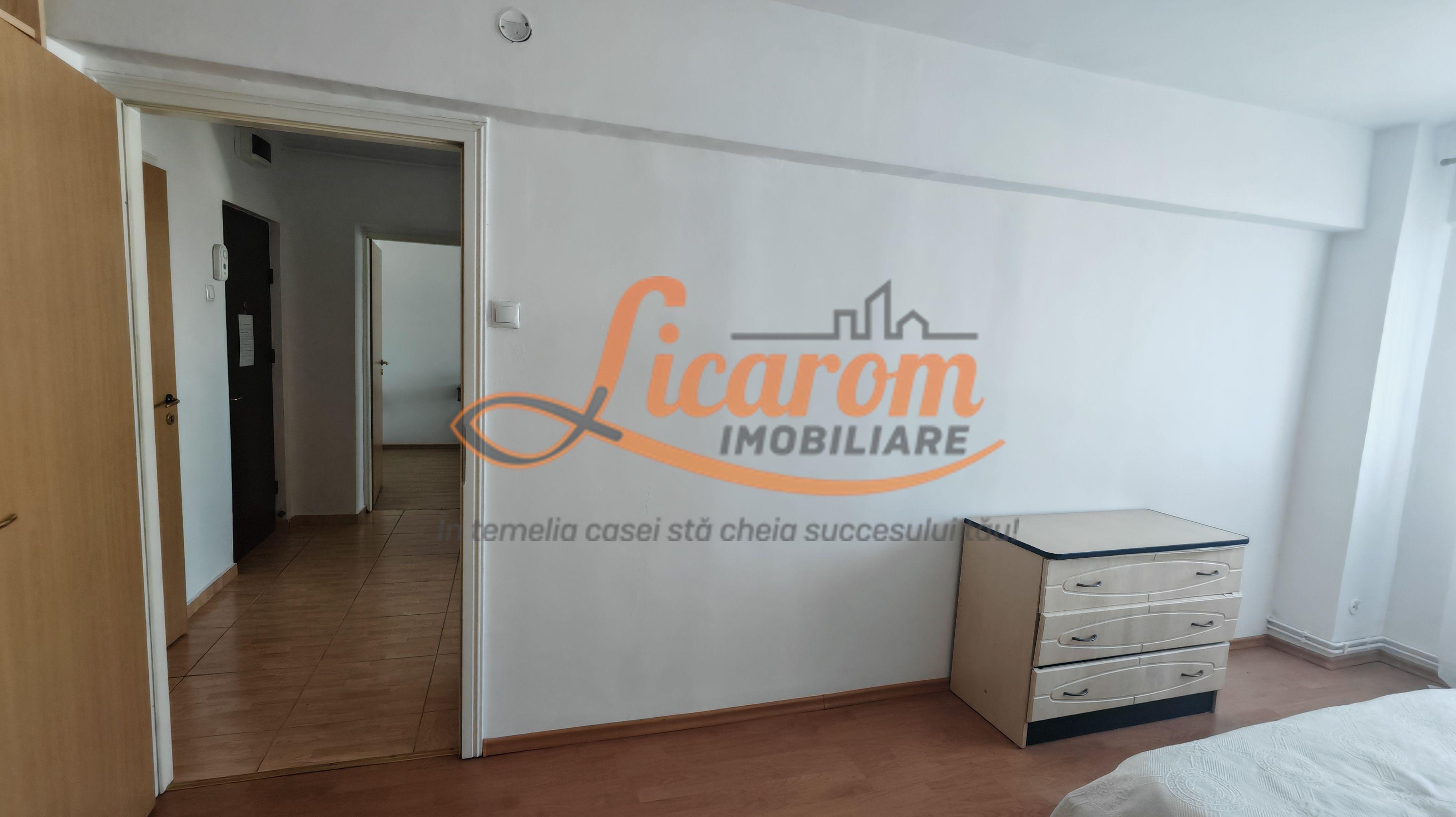 2 camere decomandat,BD Garii,etaj intermediar,pret pornire 103000 E - 11