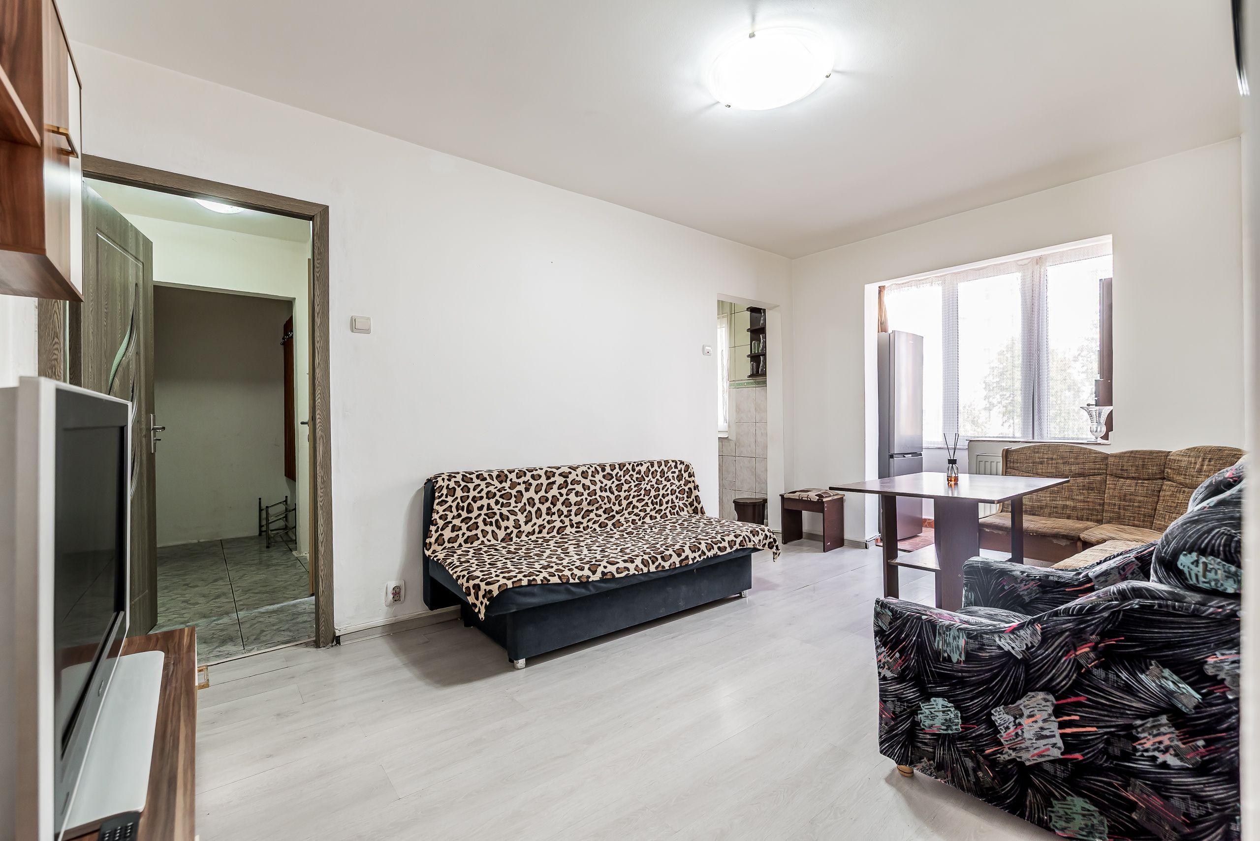 Apartament cu 3 camere, etaj 1 + loc de parcare zona Fortuna - 3